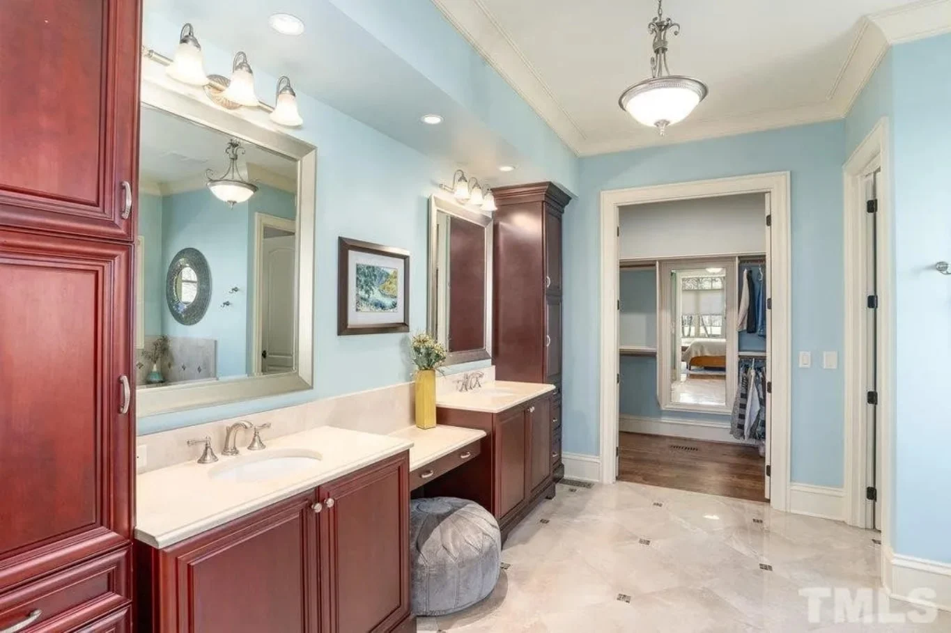 9-1829 HOUSE PLAN - Traditional 5-Bedroom House Plan with 3-Car Garage | Blueprints & CAD Files 5 Traditional 5-Bedroom House Plan with 3-Car Garage | Blueprints & CAD Files