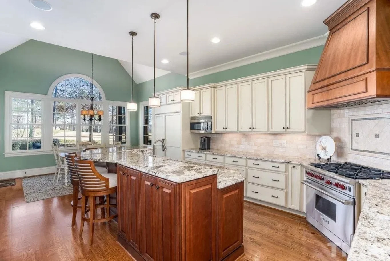 9-1829 HOUSE PLAN - Traditional 5-Bedroom House Plan with 3-Car Garage | Blueprints & CAD Files 19 Traditional 5-Bedroom House Plan with 3-Car Garage | Blueprints & CAD Files