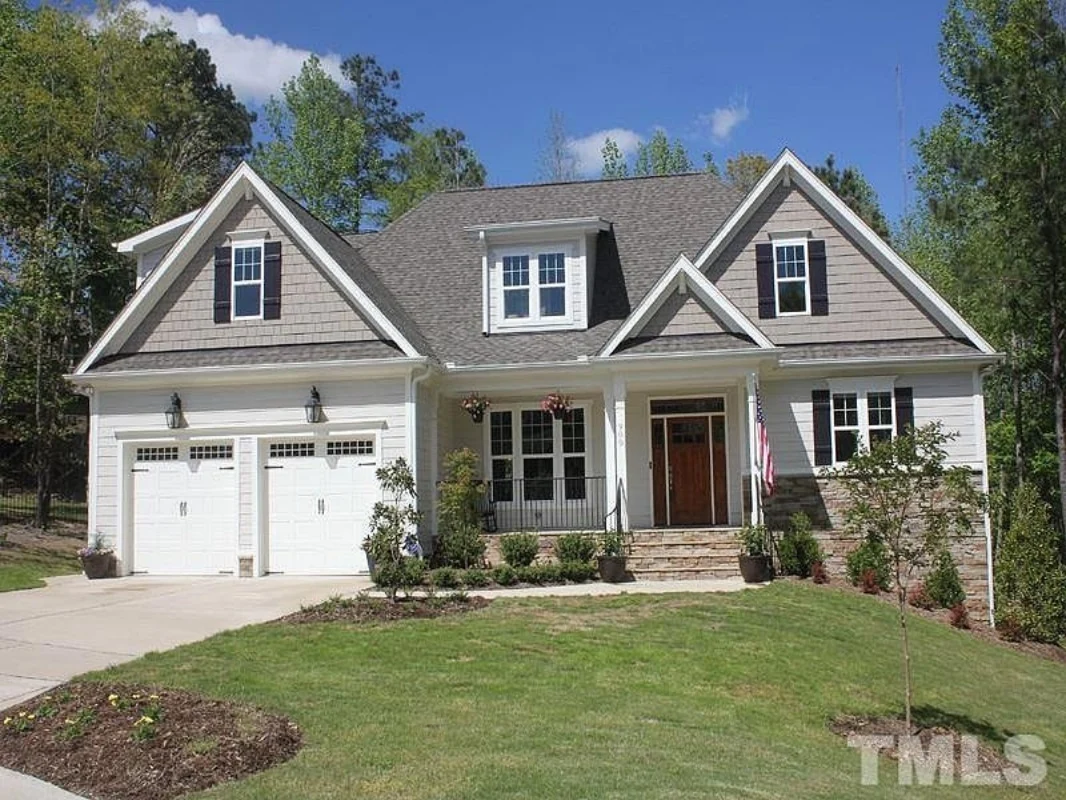13-1214 HOUSE PLAN - Spacious House Plan with Elegant Architectural Designs 2 Spacious 2-Story House Plan with Elegant Craftsman Architecture