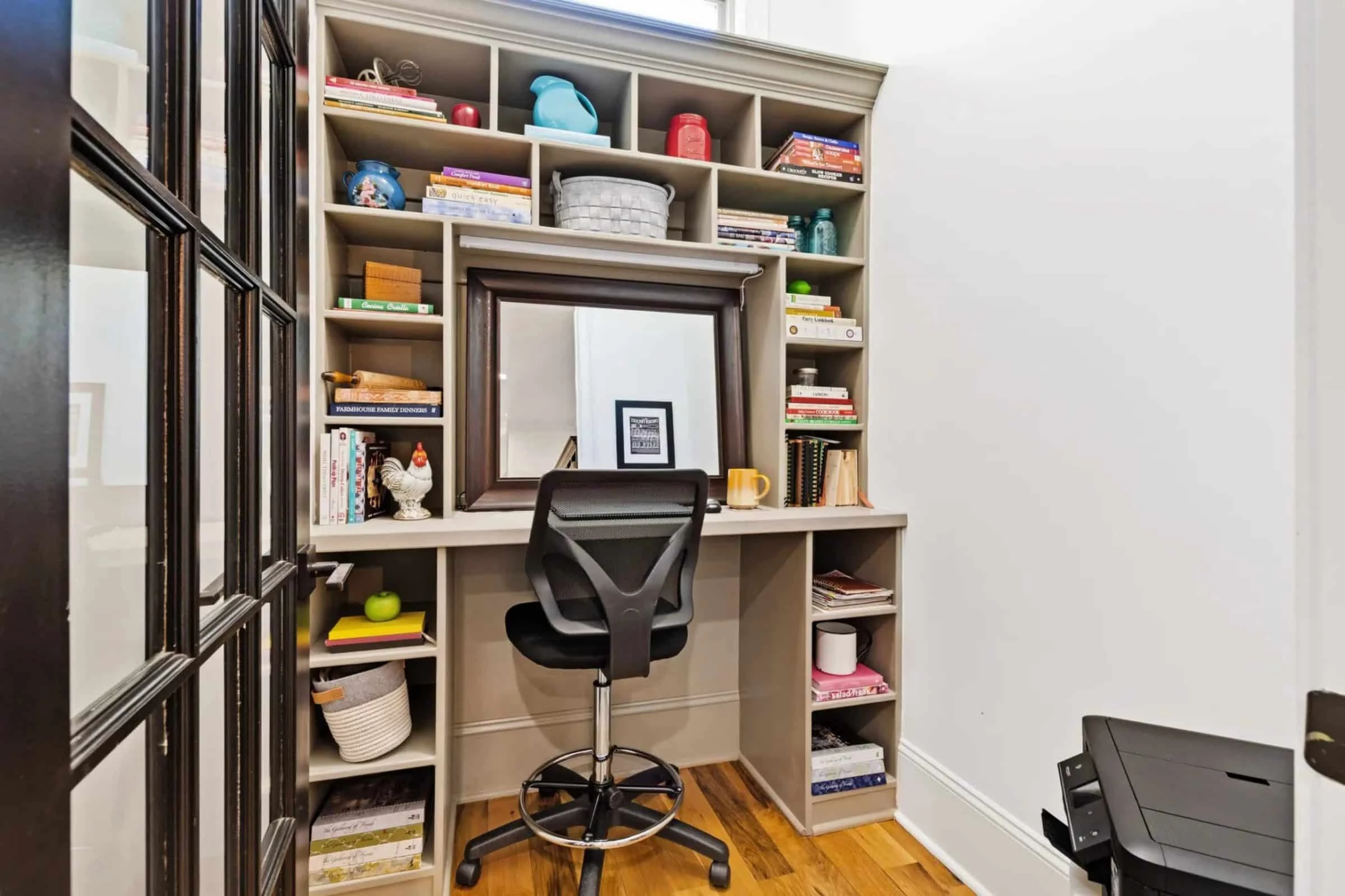 14-1088 HOUSE PLAN - Elegant 2.5-Story House Blueprint with CAD Designs & Floor Plans 29 Elegant 2.5-Story house Blueprint with CAD Designs & Floor Plans