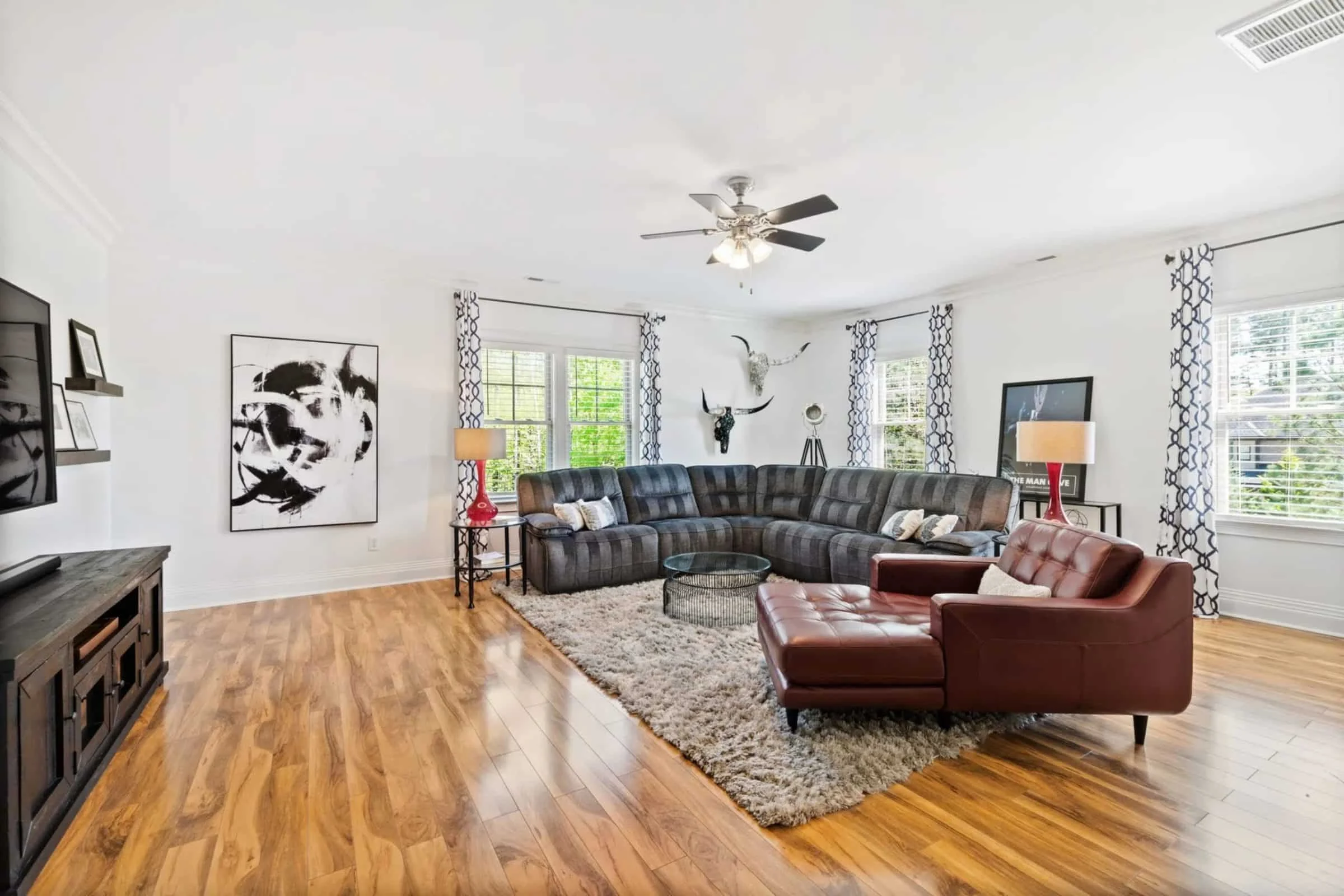 14-1088 HOUSE PLAN - Elegant 2.5-Story House Blueprint with CAD Designs & Floor Plans 21 Elegant 2.5-Story house Blueprint with CAD Designs & Floor Plans