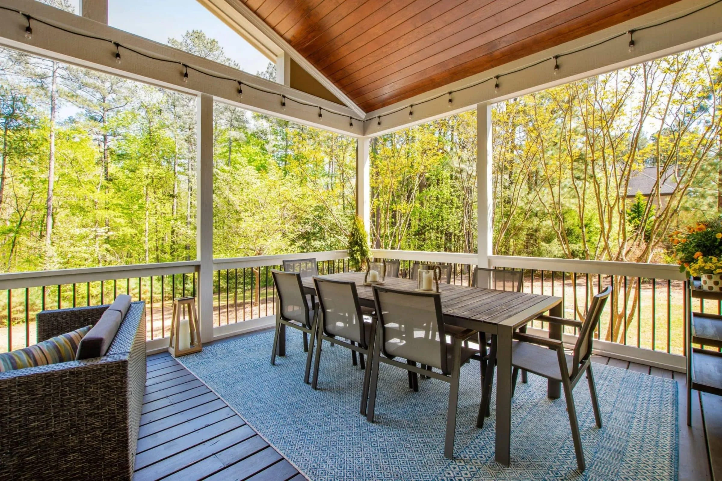 14-1088 HOUSE PLAN - Elegant 2.5-Story House Blueprint with CAD Designs & Floor Plans 5 Elegant 2.5-Story house Blueprint with CAD Designs & Floor Plans