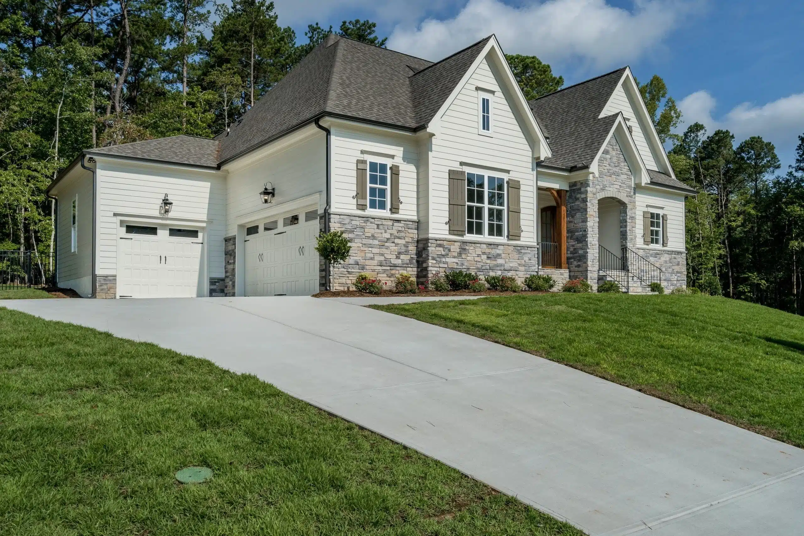 19-2444 HOUSE PLAN - 4-Bed, 3-Bath Transitional Farmhouse Plan – 3,425 Sq Ft with Bonus Rooms 3 Modern house Floor Plan: CAD Designs with 4 Bedrooms