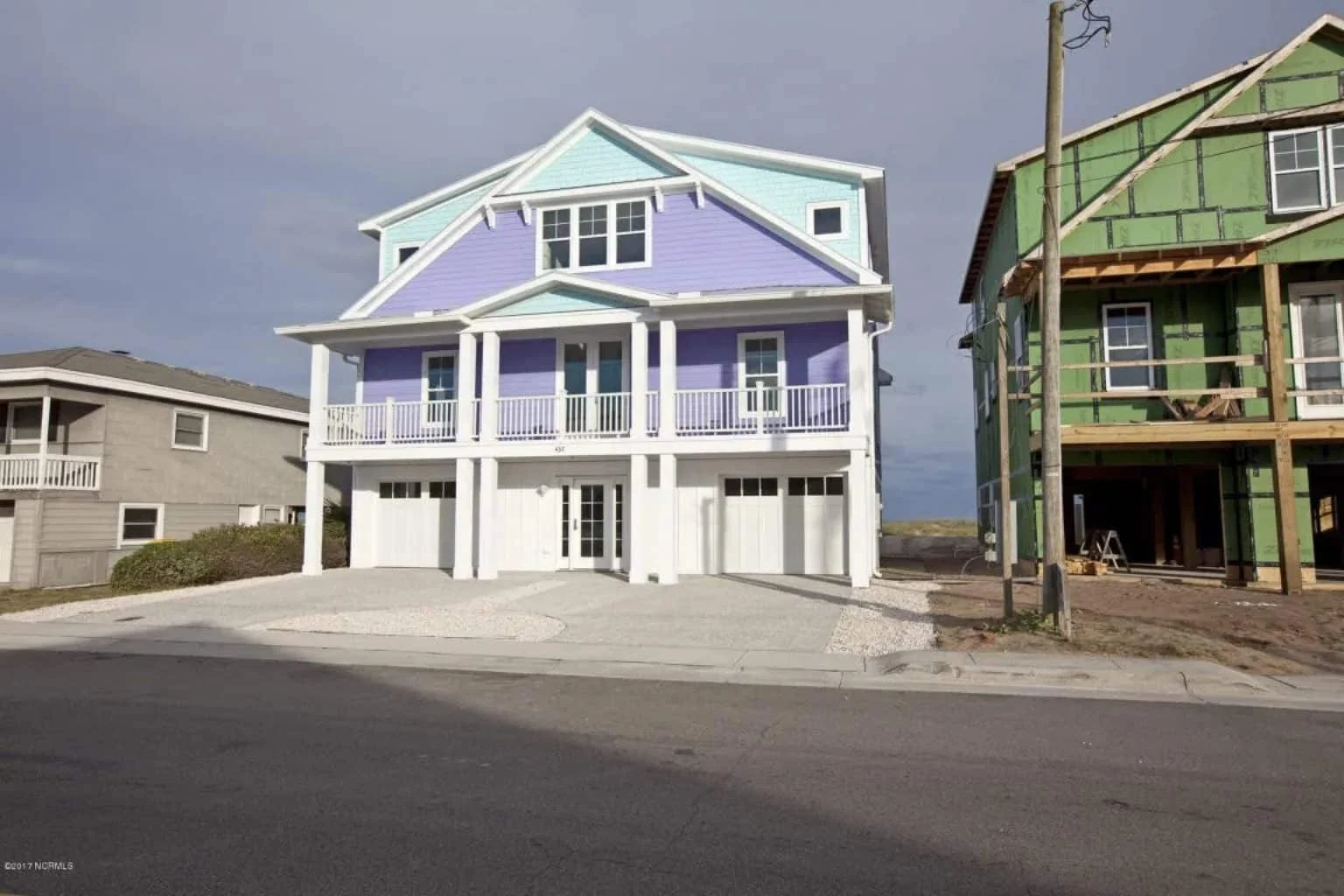 16-1719 HOUSE PLAN - 5-Bed, 5-Bath, 3,919 SF Coastal Beach House Plan 5 Modern Beach house Floor Plan with CAD Blueprint Designs