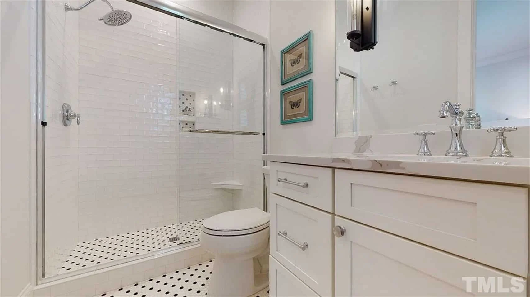 16-1429 HOUSE PLAN - 5-Bed, 6.5-Bath, 5,334 SF Modern Farmhouse House Plan 18 Spacious 3-Story Luxury house Plan with CAD Blueprints & Designs