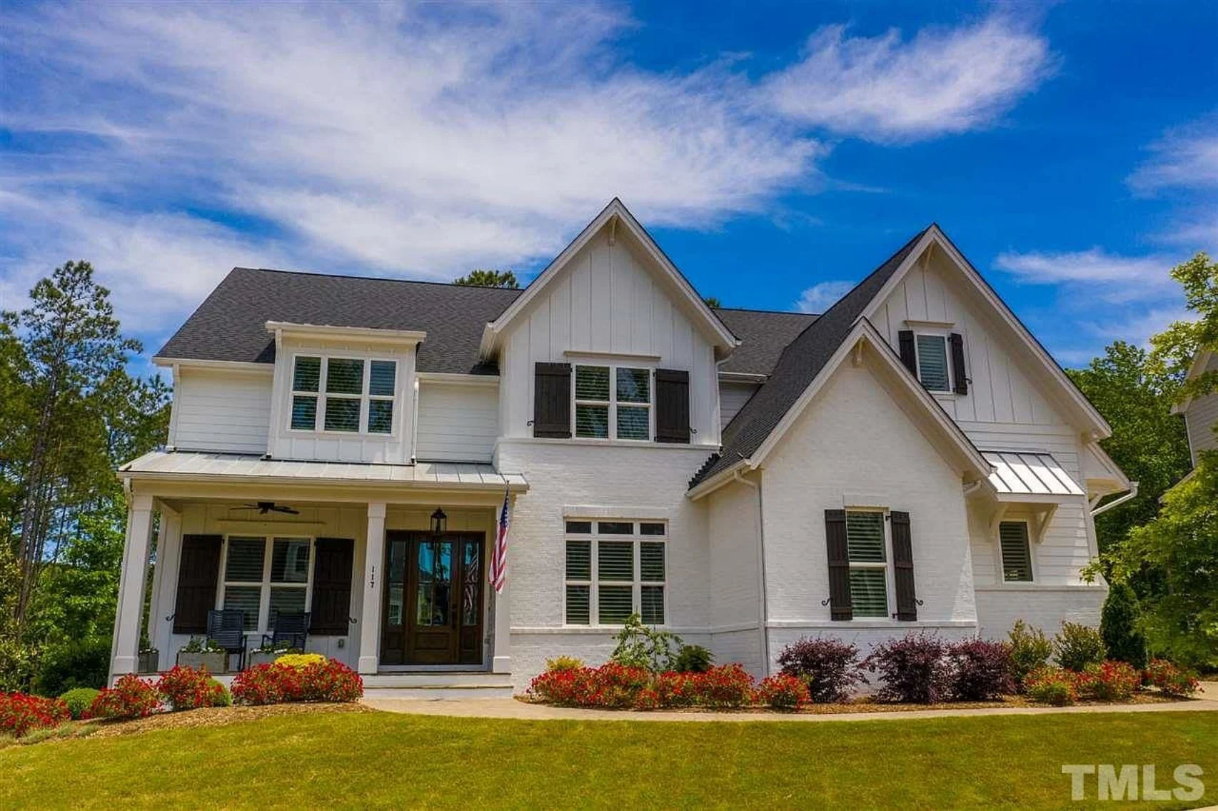 16-1429 HOUSE PLAN - 5-Bed, 6.5-Bath, 5,334 SF Modern Farmhouse House Plan 3 Spacious 3-Story Luxury house Plan with CAD Blueprints & Designs