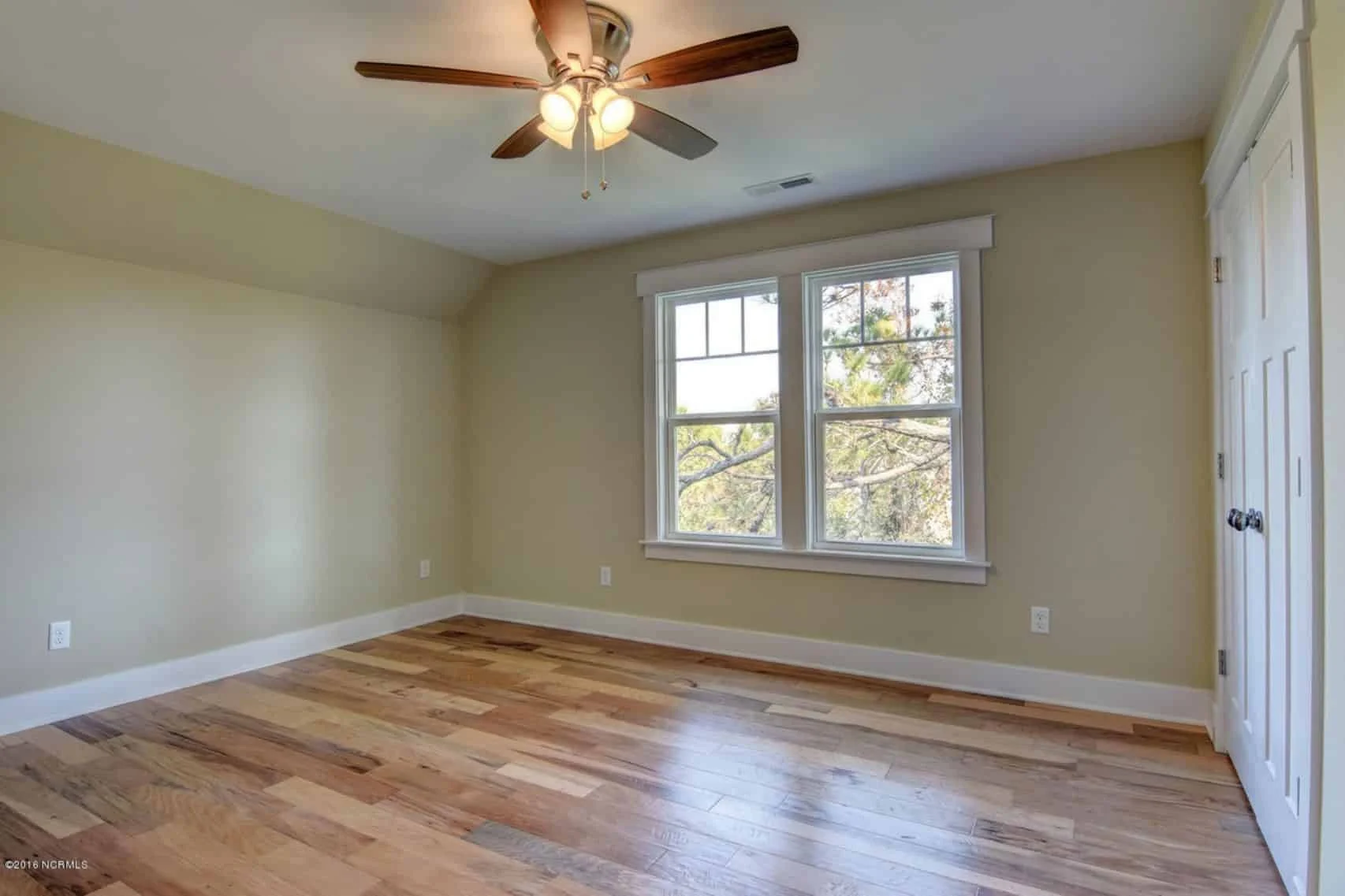 16-1092 HOUSE PLAN - 4-Bed, 3.5-Bath Coastal Beach House Plan – 2,368 Sq Ft, 2 Stories with Bonus Room & Porches 14 Modern 2-Story Beach house Floor Plan