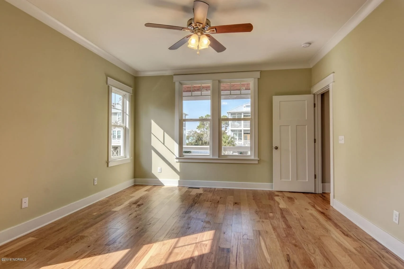 16-1092 HOUSE PLAN - 4-Bed, 3.5-Bath Coastal Beach House Plan – 2,368 Sq Ft, 2 Stories with Bonus Room & Porches 9 Architectural Designs