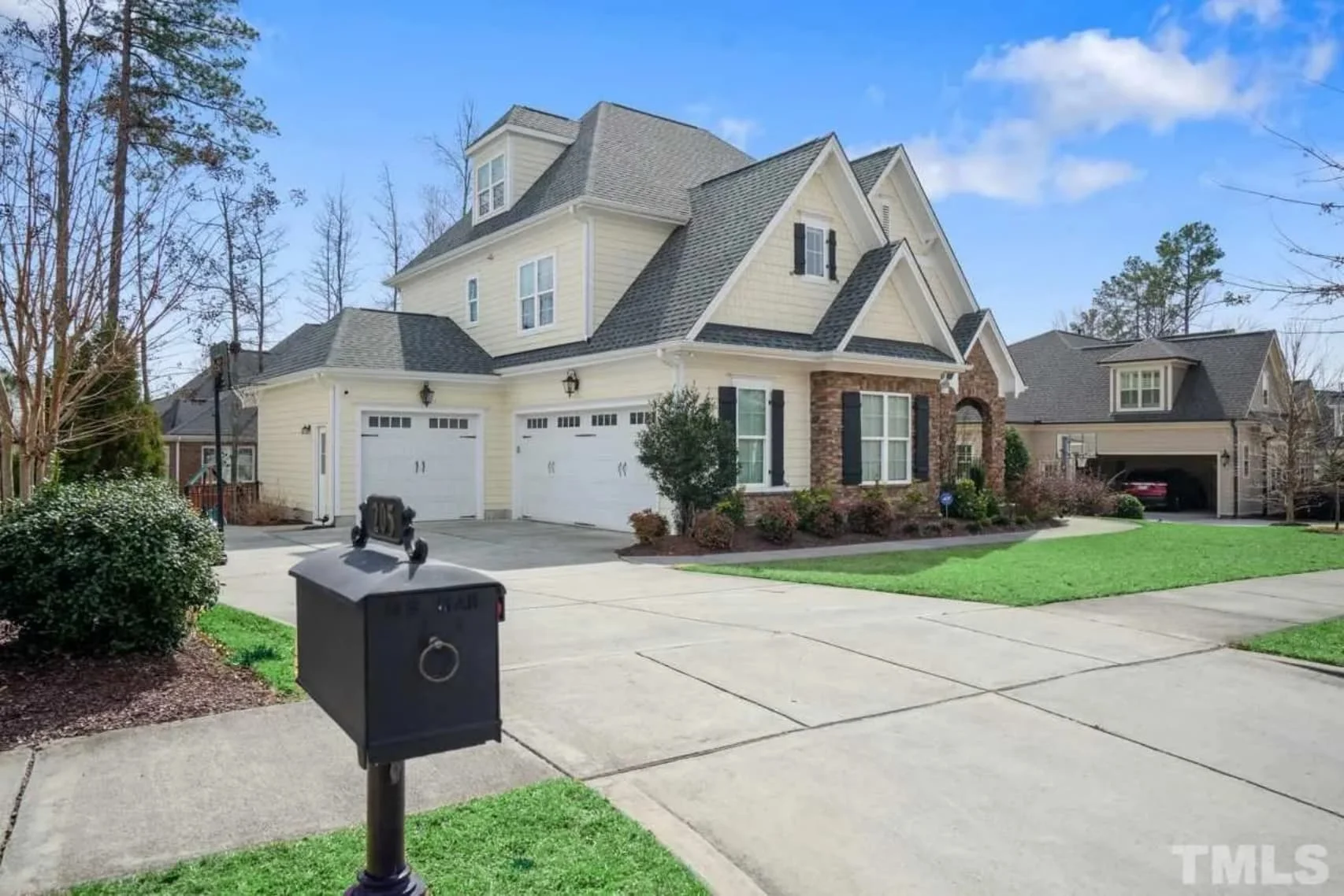 13-1456 HOUSE PLAN - 4-Bed, 5-Bath, 2869 SF Modern Craftsman House Plan 12 Modern Craftsman house Plan with 3 Floors and Unique Designs