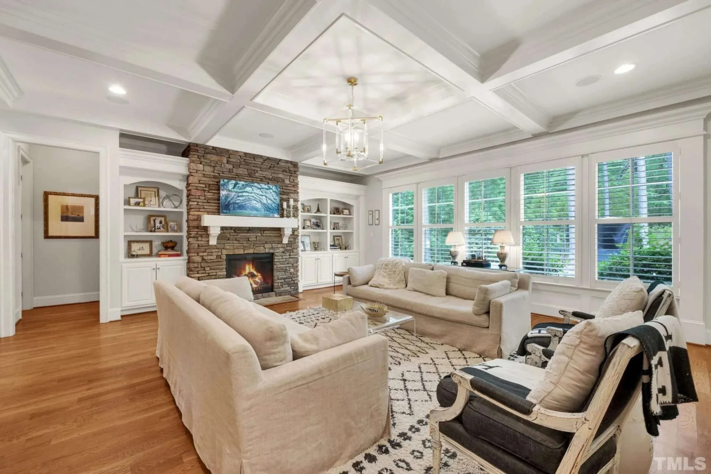 11-1243 House PLAN - 6-Bed, 5.5-Bath, 4466 SF Traditional Craftsman House Plan 10 6-Bed Floor Plan Blueprint