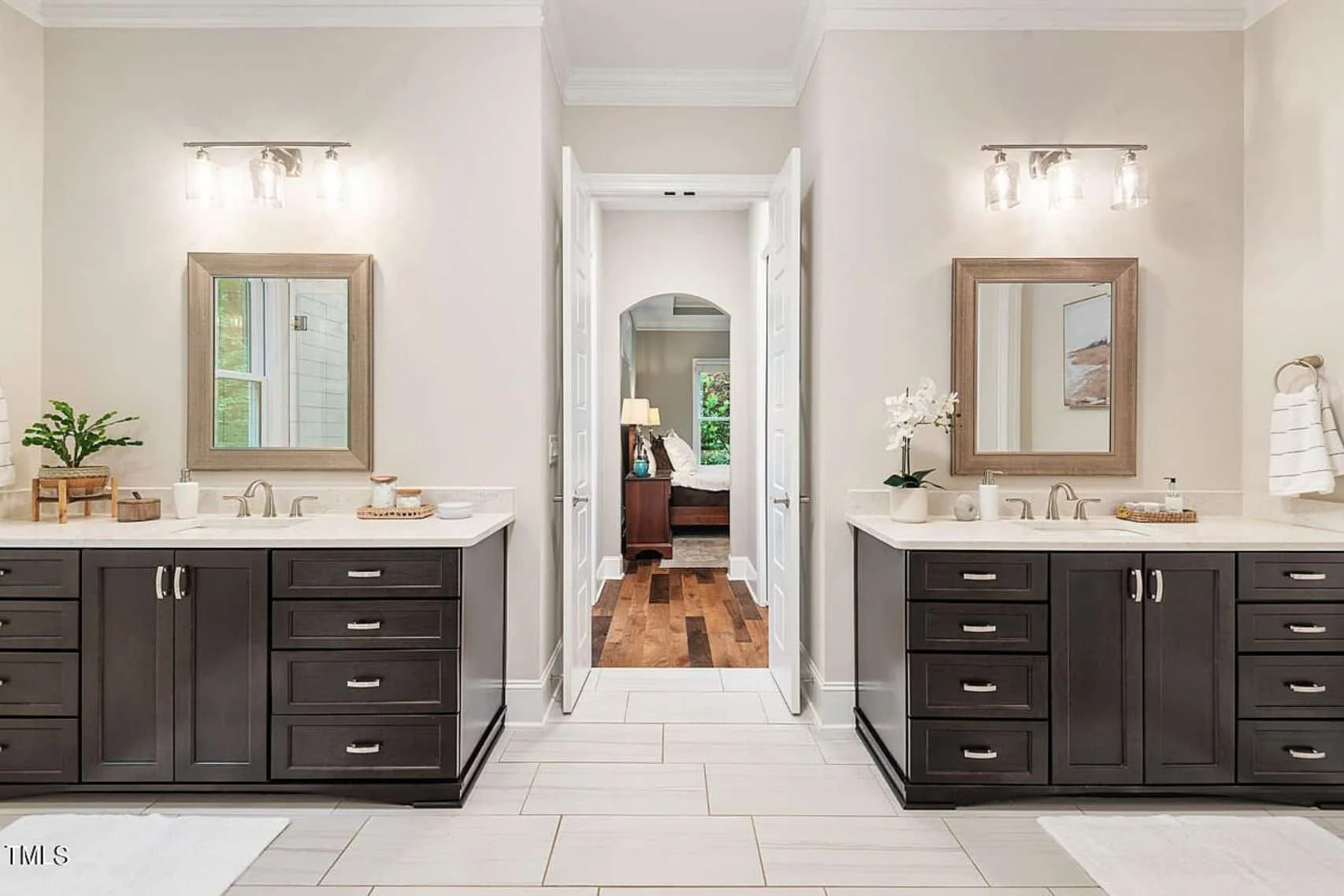 19-1097 HOUSE PLAN - Elegant House Floor Plan: CAD Blueprint with Modern Designs 38 Elegant house Floor Plan: CAD Blueprint with Modern Designs