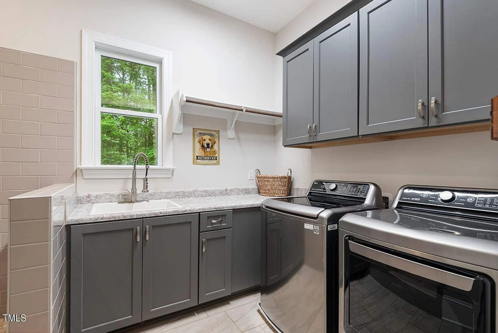 19-1097 HOUSE PLAN - Elegant House Floor Plan: CAD Blueprint with Modern Designs 33 Elegant house Floor Plan: CAD Blueprint with Modern Designs