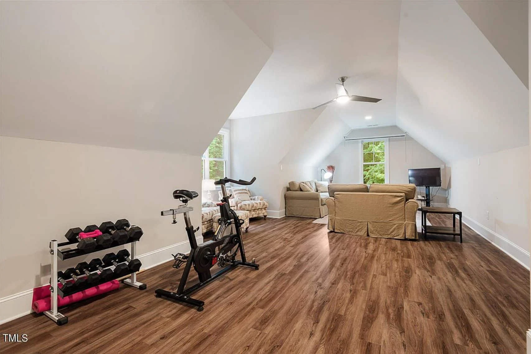 19-1097 HOUSE PLAN - Elegant House Floor Plan: CAD Blueprint with Modern Designs 28 Elegant house Floor Plan: CAD Blueprint with Modern Designs