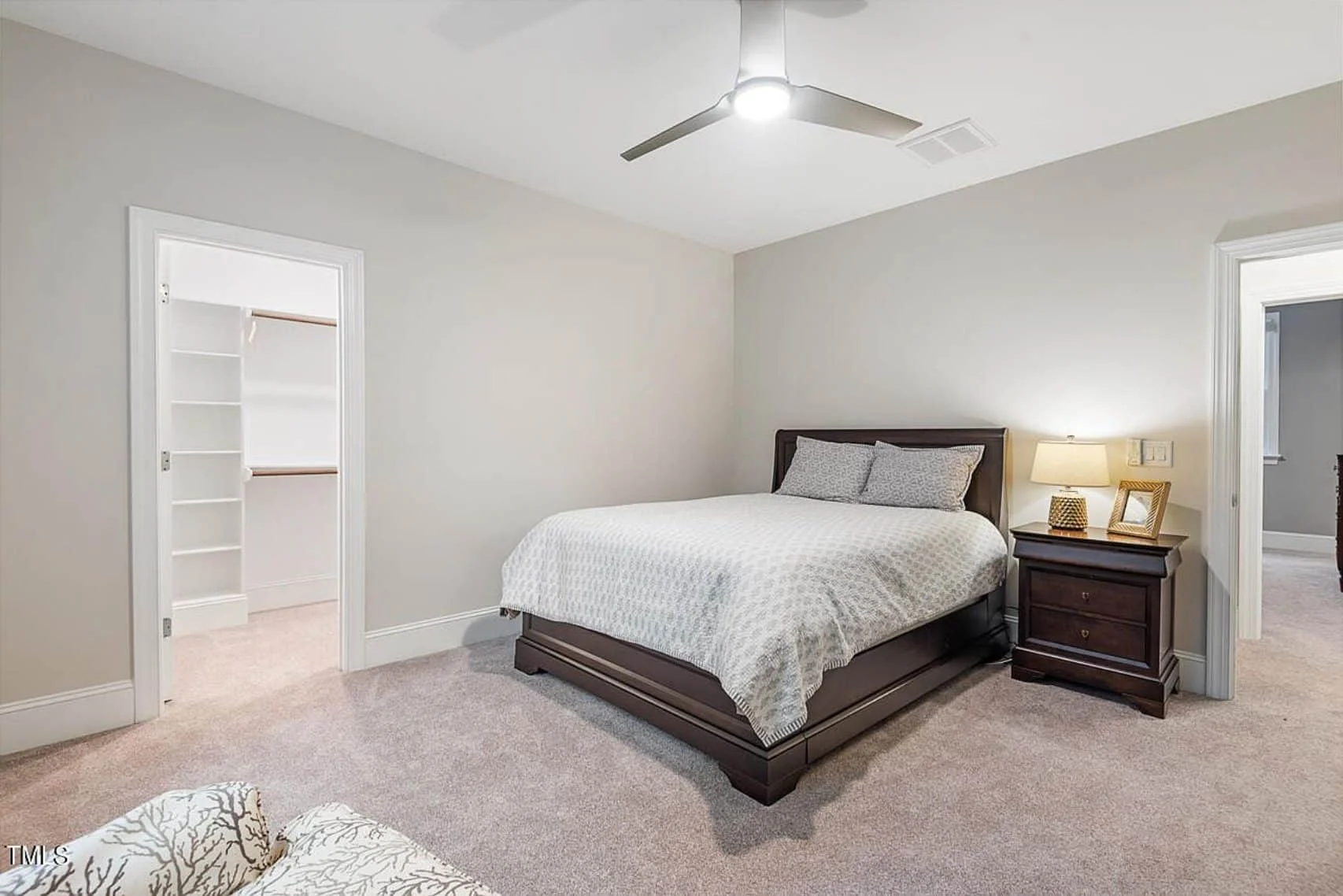 19-1097 HOUSE PLAN - Elegant House Floor Plan: CAD Blueprint with Modern Designs 24 Elegant house Floor Plan: CAD Blueprint with Modern Designs