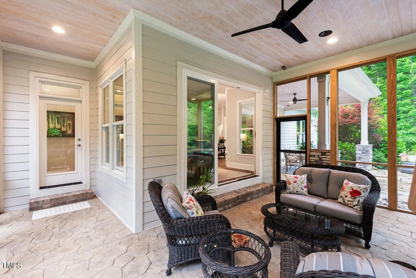 19-1097 HOUSE PLAN - Elegant House Floor Plan: CAD Blueprint with Modern Designs 15 Elegant house Floor Plan: CAD Blueprint with Modern Designs