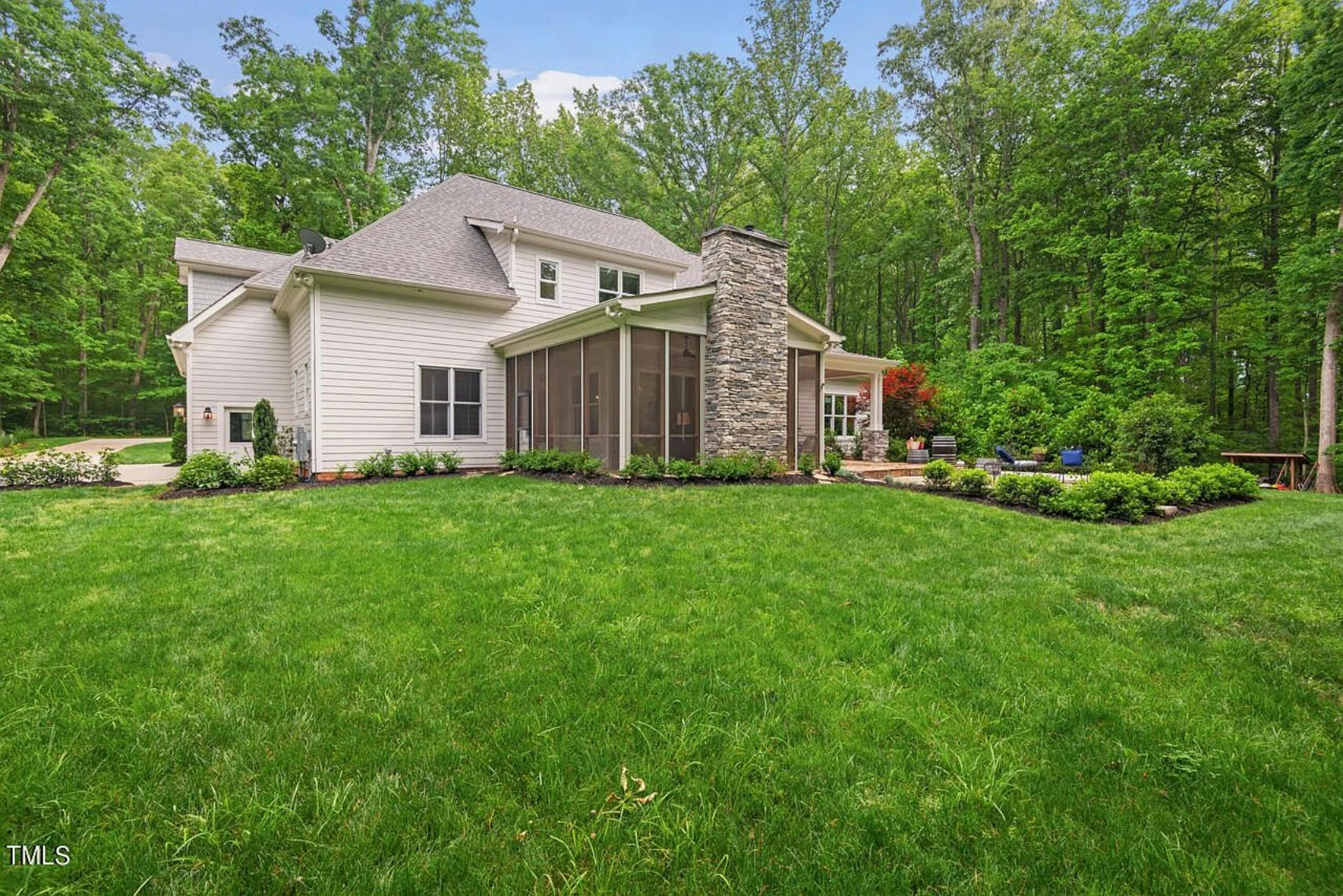 19-1097 HOUSE PLAN - Elegant House Floor Plan: CAD Blueprint with Modern Designs 4 Elegant house Floor Plan: CAD Blueprint with Modern Designs