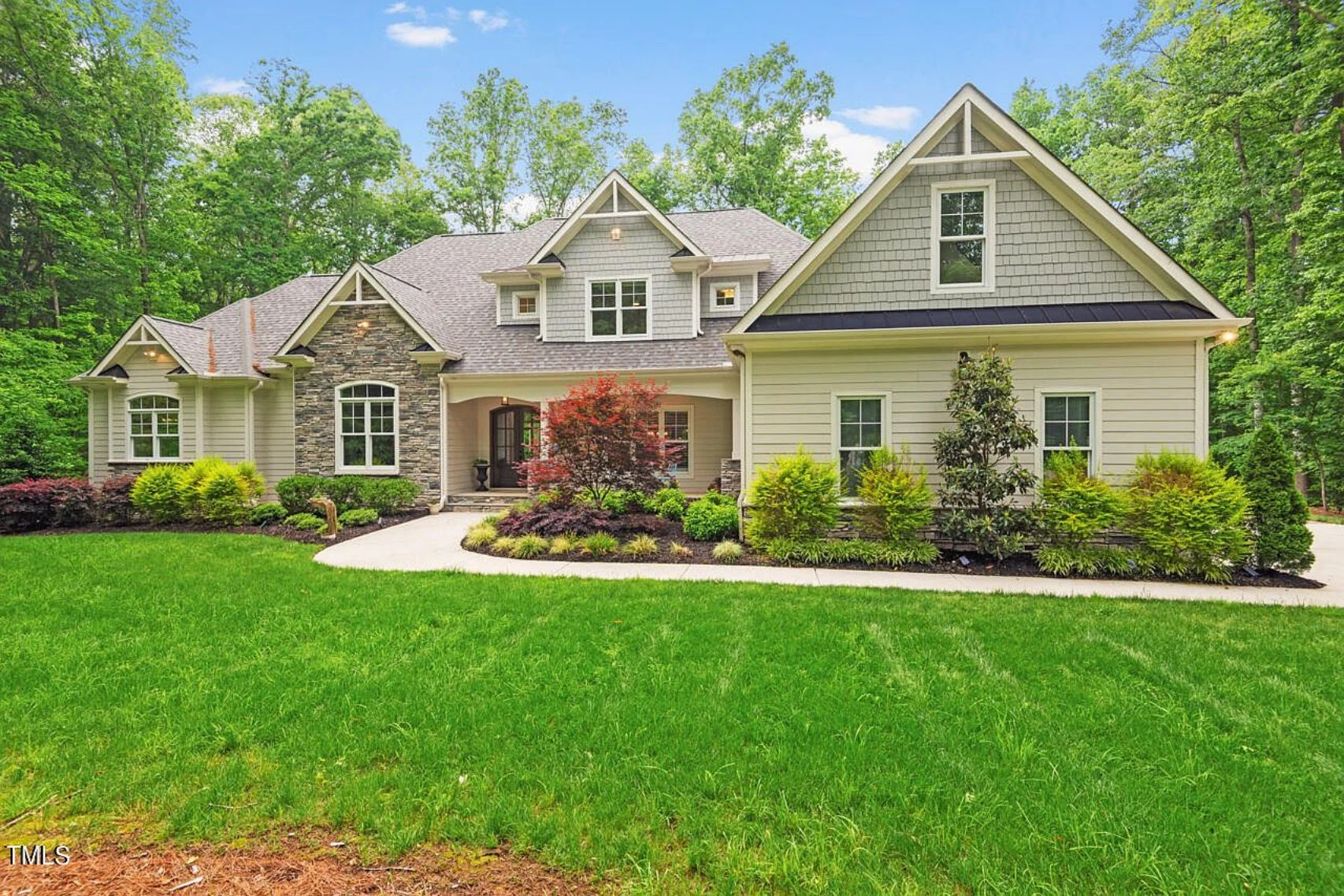 19-1097 HOUSE PLAN - Elegant House Floor Plan: CAD Blueprint with Modern Designs 2 Elegant house Floor Plan: CAD Blueprint with Modern Designs