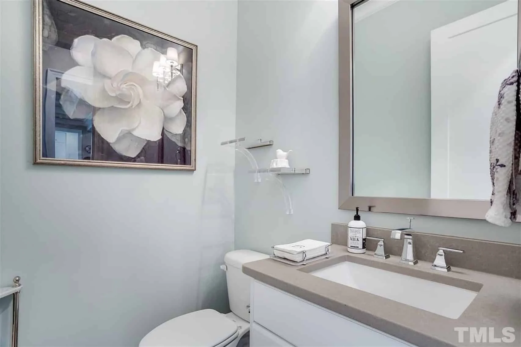 17-1474 HOUSE PLAN - Beautiful 2-Story House Floor Plan with 5 Bedrooms and CAD Designs 26 Beautiful 2-Story house Floor Plan with 5 Bedrooms and CAD Designs