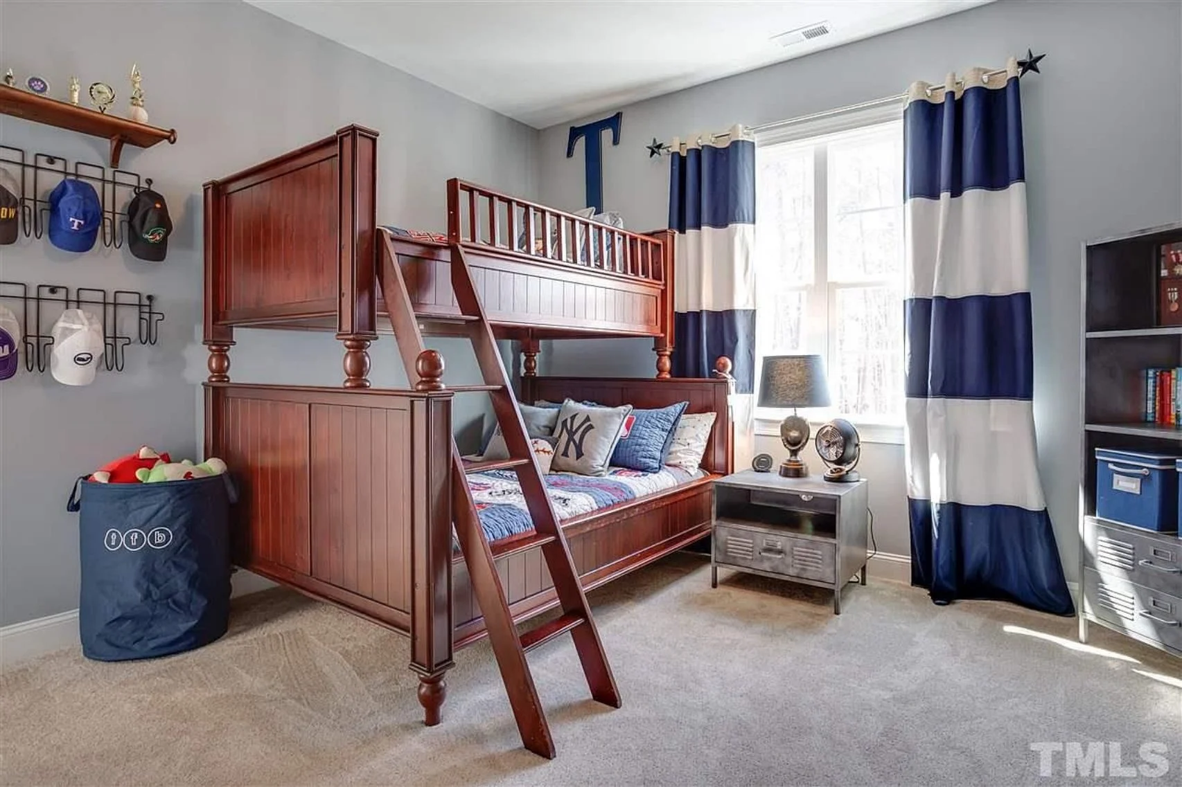 17-1474 HOUSE PLAN - Beautiful 2-Story House Floor Plan with 5 Bedrooms and CAD Designs 21 Beautiful 2-Story house Floor Plan with 5 Bedrooms and CAD Designs