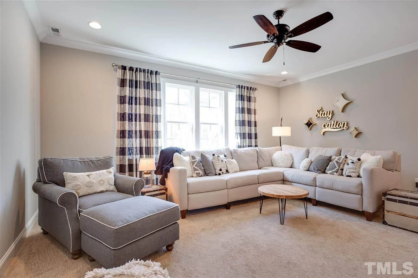 17-1474 HOUSE PLAN - Beautiful 2-Story House Floor Plan with 5 Bedrooms and CAD Designs 16 Beautiful 2-Story house Floor Plan with 5 Bedrooms and CAD Designs