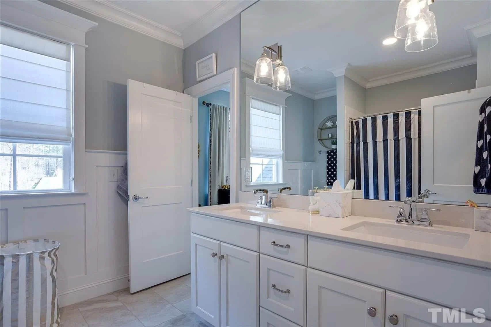 17-1474 HOUSE PLAN - Beautiful 2-Story House Floor Plan with 5 Bedrooms and CAD Designs 17 Beautiful 2-Story house Floor Plan with 5 Bedrooms and CAD Designs