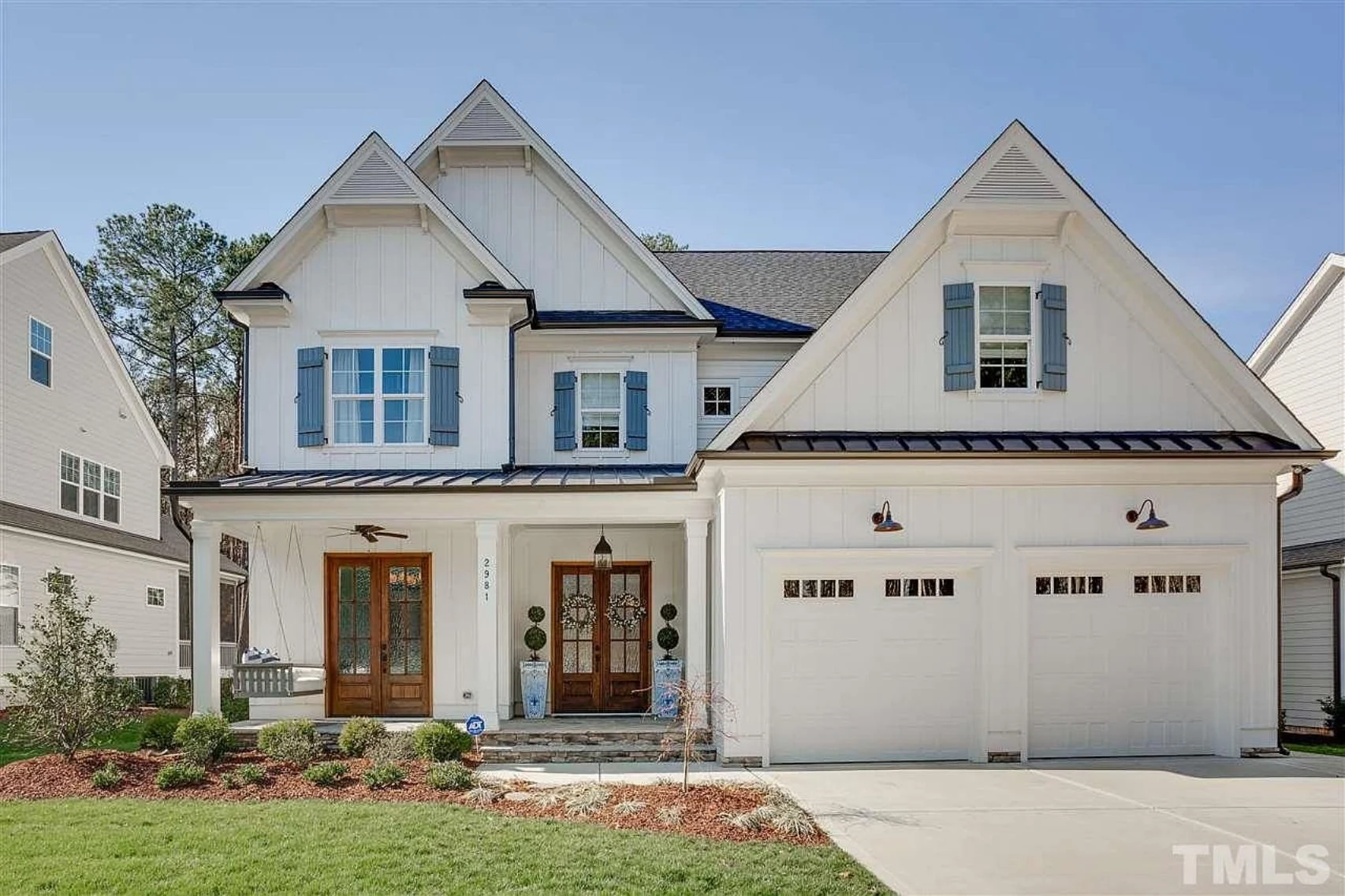 17-1474 HOUSE PLAN - Beautiful 2-Story House Floor Plan with 5 Bedrooms and CAD Designs 2 Beautiful 2-Story house Floor Plan with 5 Bedrooms and CAD Designs