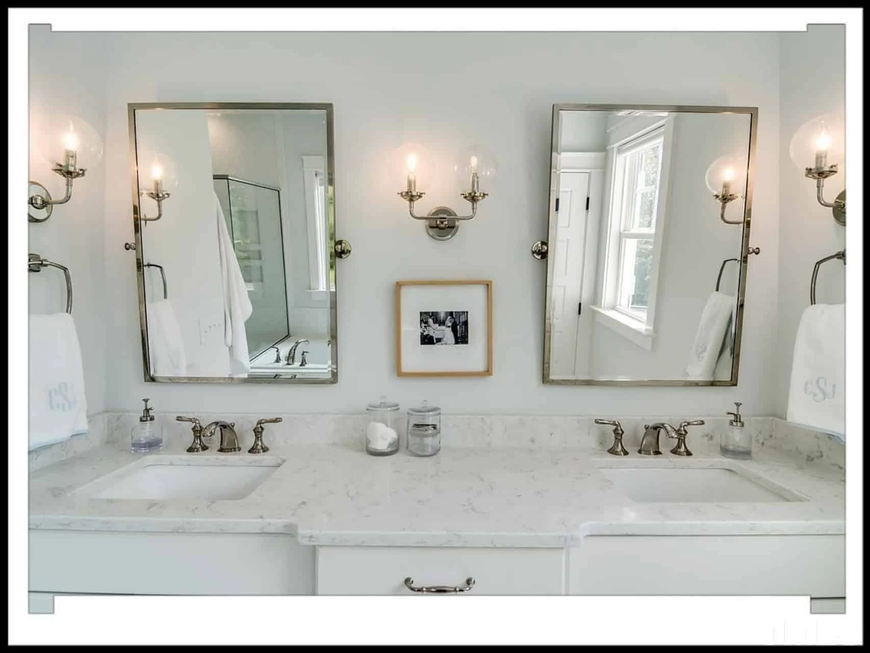 17-1060 HOUSE PLAN - Traditional House Plan with 2.5 Stories, 4 Beds, and CAD Blueprint 27 Traditional house Plan with 2.5 Stories, 4 Beds, and CAD Blueprint