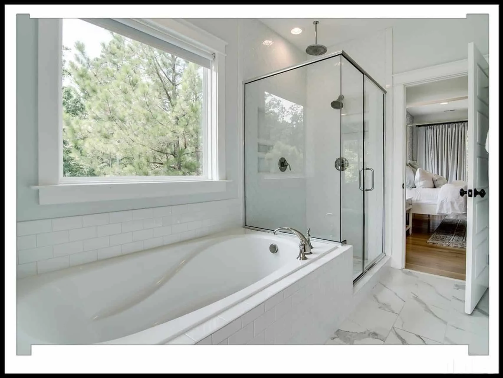 17-1060 HOUSE PLAN - Traditional House Plan with 2.5 Stories, 4 Beds, and CAD Blueprint 25 Traditional house Plan with 2.5 Stories, 4 Beds, and CAD Blueprint