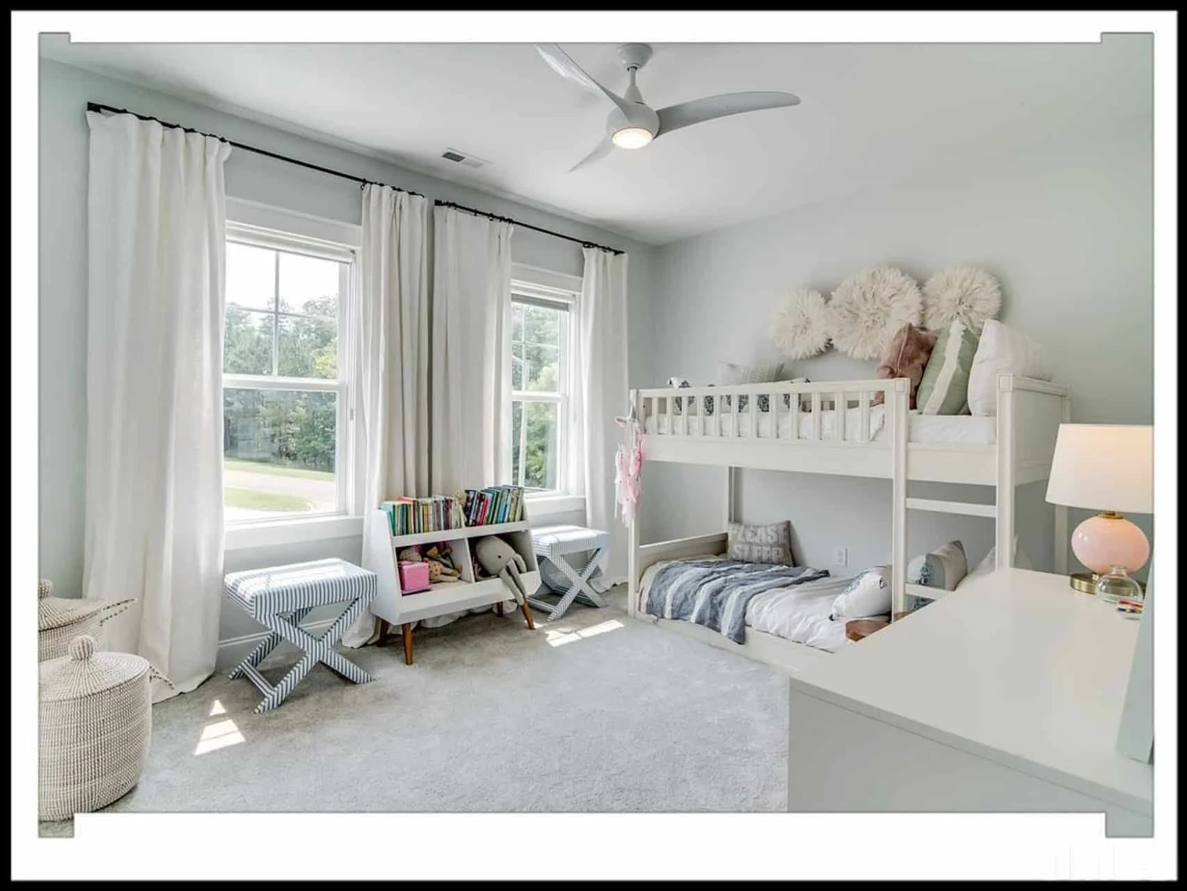 17-1060 HOUSE PLAN - Traditional House Plan with 2.5 Stories, 4 Beds, and CAD Blueprint 21 Traditional house Plan with 2.5 Stories, 4 Beds, and CAD Blueprint