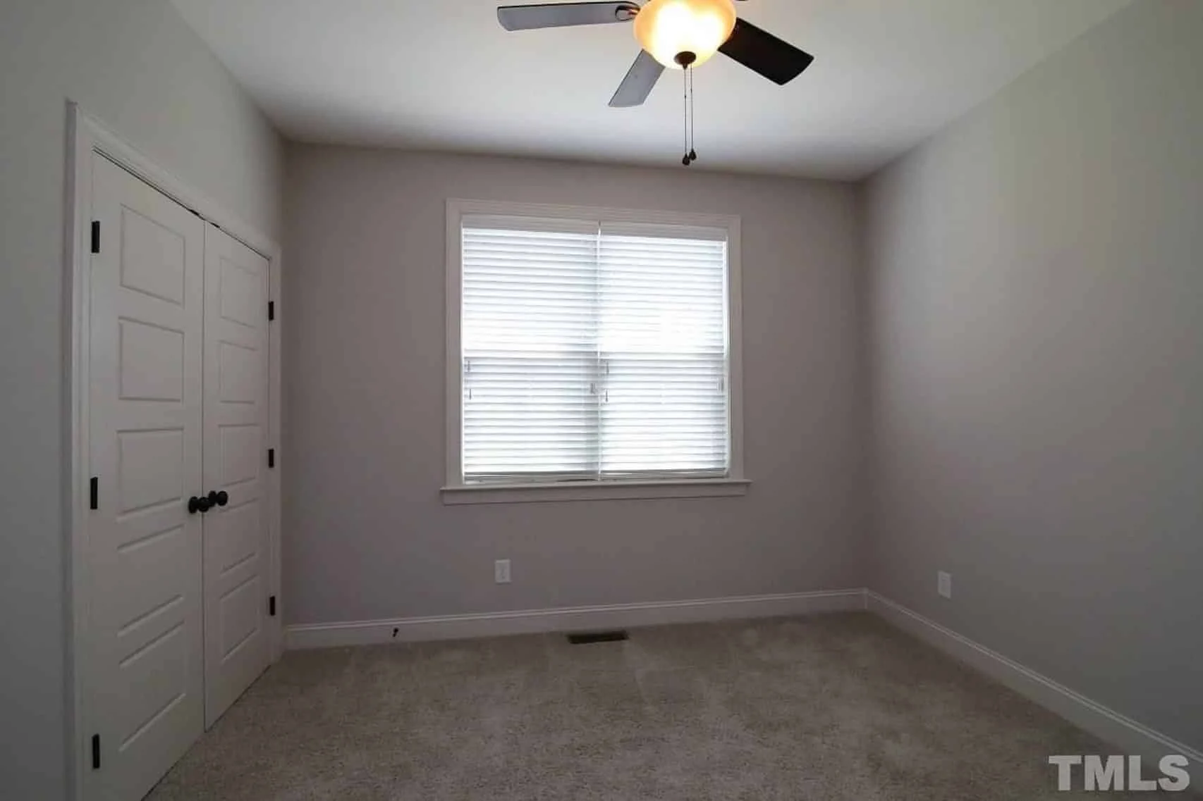 13-1343 HOUSE PLAN - Functional 5-Bedroom CAD House Plan With Bonus Features 10 Functional 5-Bedroom CAD house Plan With Bonus Features