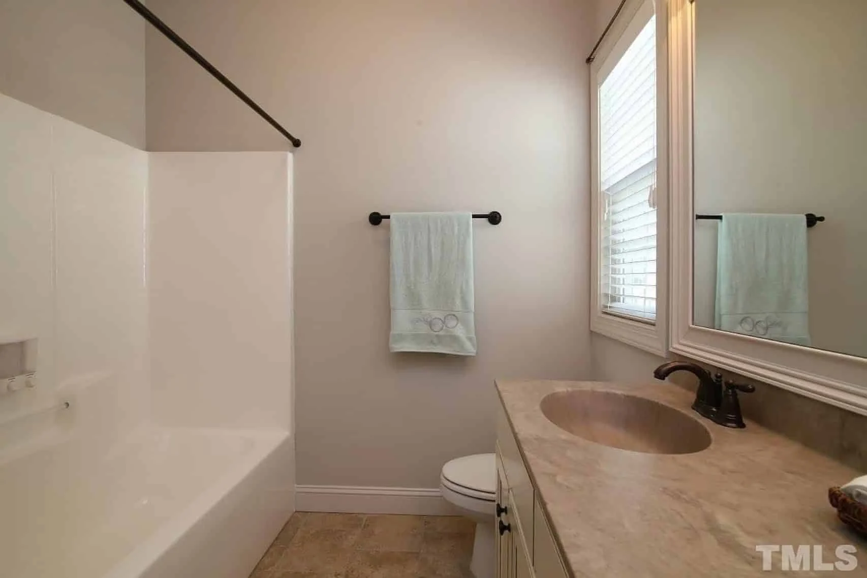 13-1343 HOUSE PLAN - Functional 5-Bedroom CAD House Plan With Bonus Features 7 Functional 5-Bedroom CAD house Plan With Bonus Features