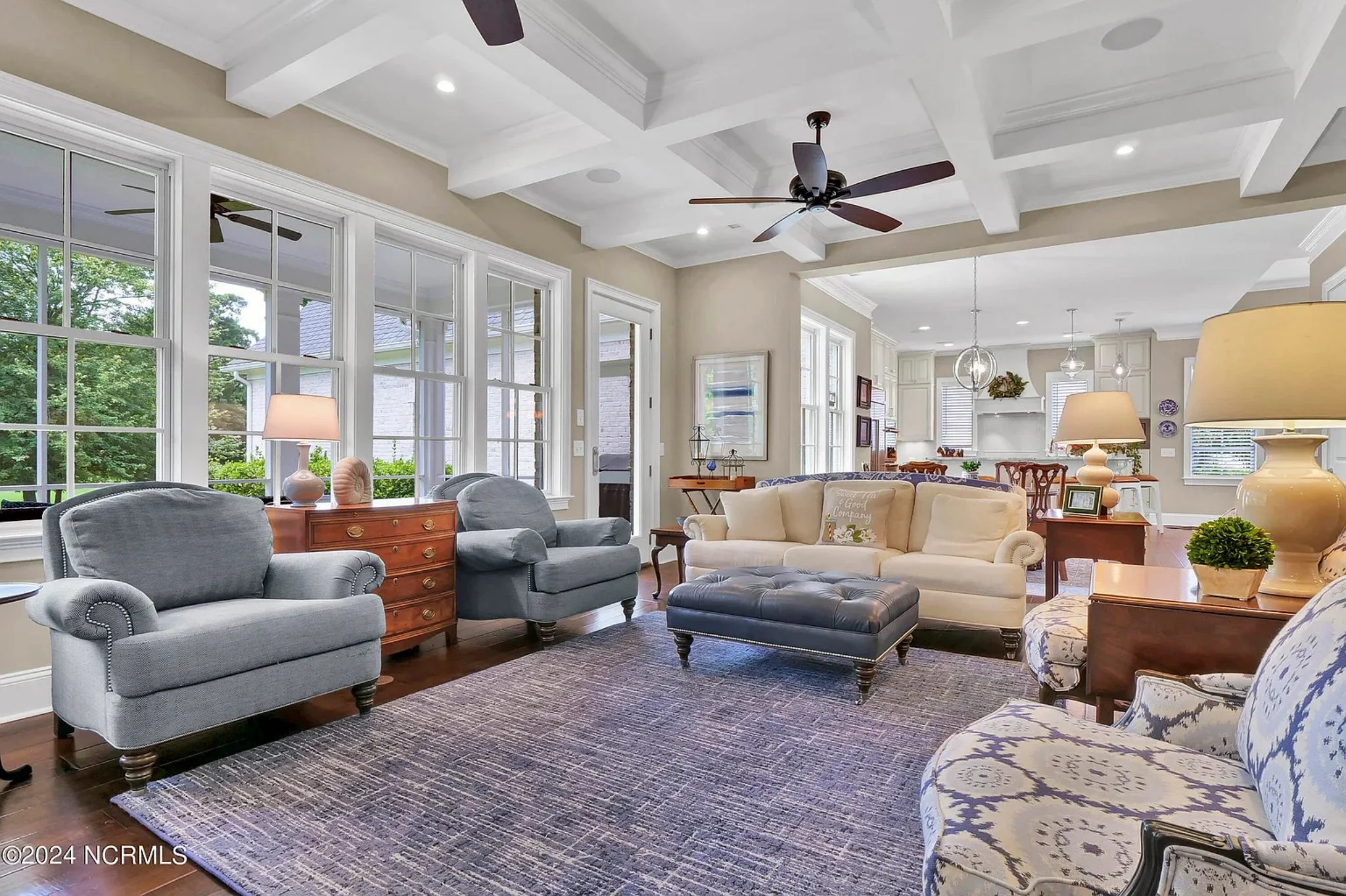 17-1739 HOUSE PLAN - 5-Bedroom Classical House Plan – Spacious 2-Story Home with Garage & Open Concept 40 Elegant 5-Bedroom house Floor Plan with 2 Stories and Garage