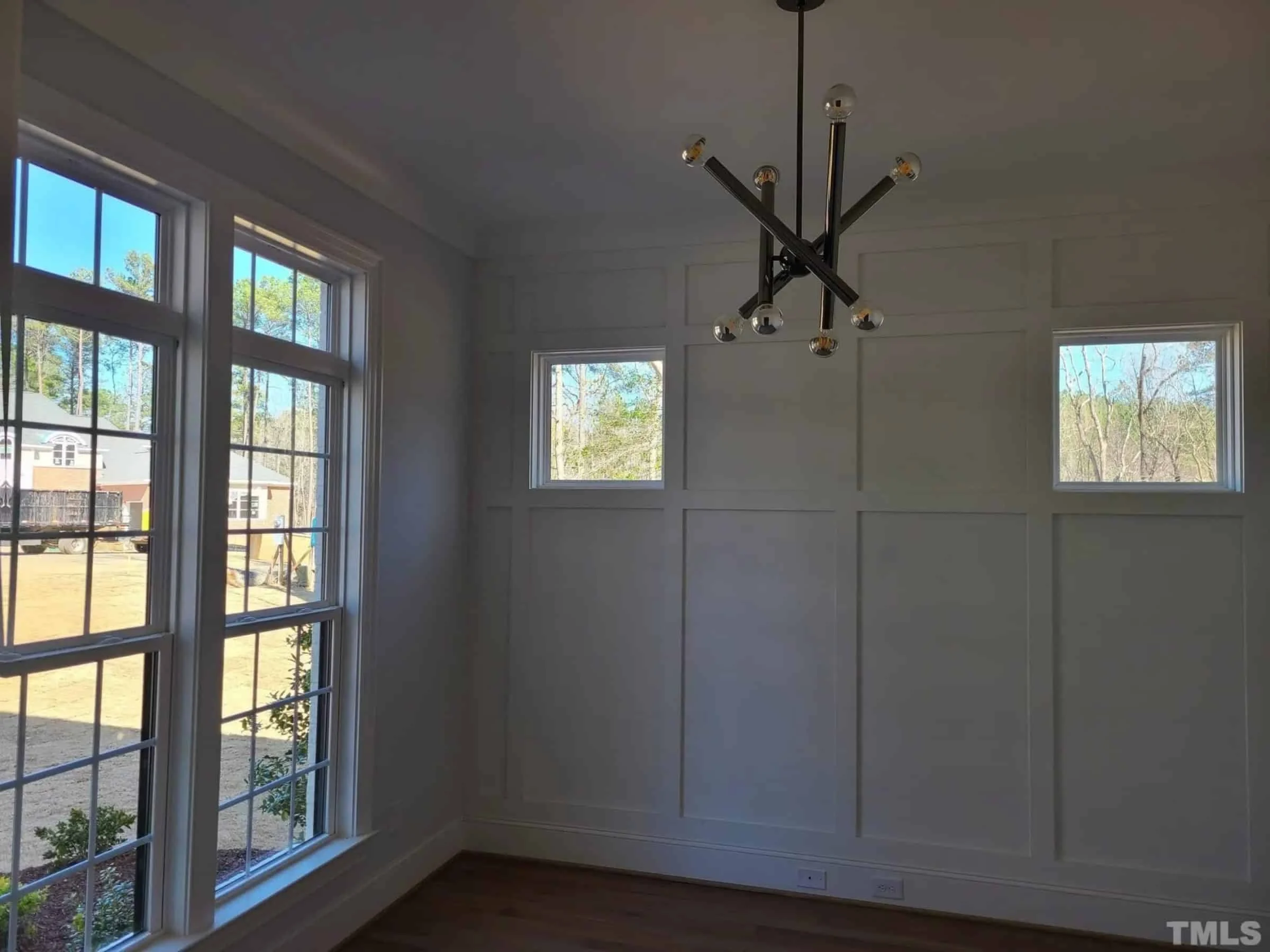 20-1846F HOUSE PLAN - Spacious Farmhouse House Plan with Detailed Floor Blueprint 24 Spacious Farmhouse house Plan with Detailed Floor Blueprint