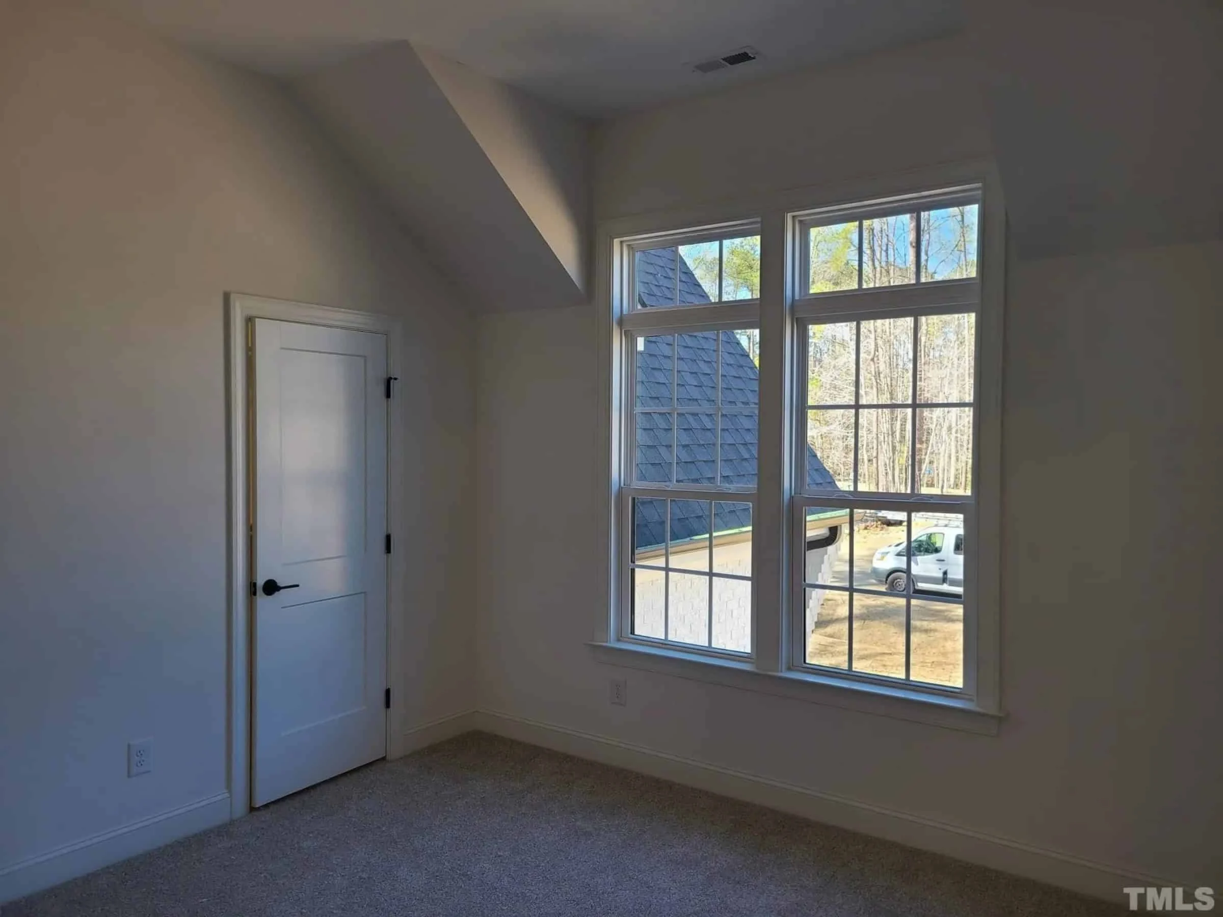 20-1846F HOUSE PLAN - Spacious Farmhouse House Plan with Detailed Floor Blueprint 23 Spacious Farmhouse house Plan with Detailed Floor Blueprint