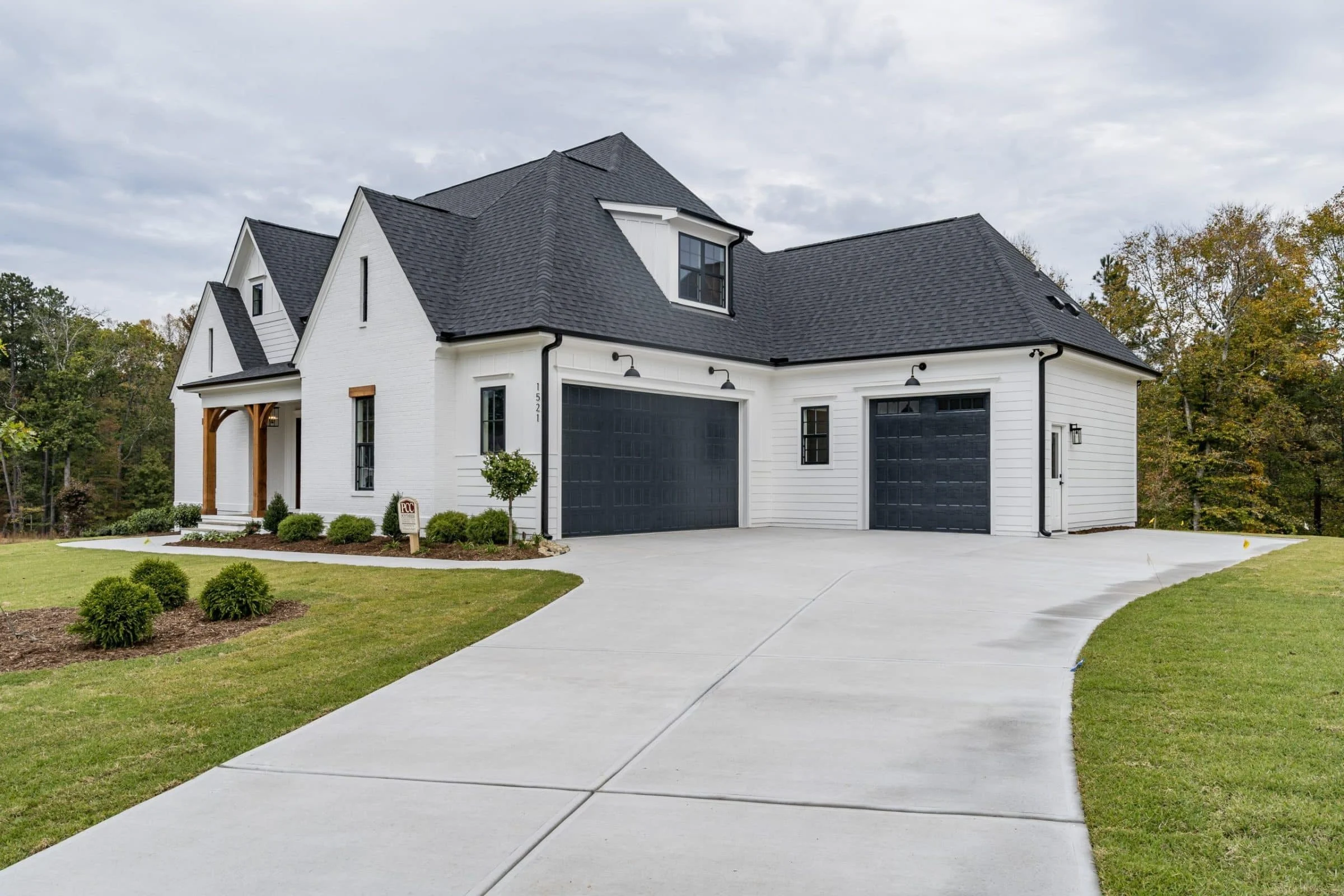 20-1349 HOUSE PLAN - Modern Farmhouse House Plan – 4 Beds, 2,800+ Sq Ft, Open Layout & 3-Car Garage 3 Spacious 4-Bedroom house Plan with Floor Plans and CAD Designs