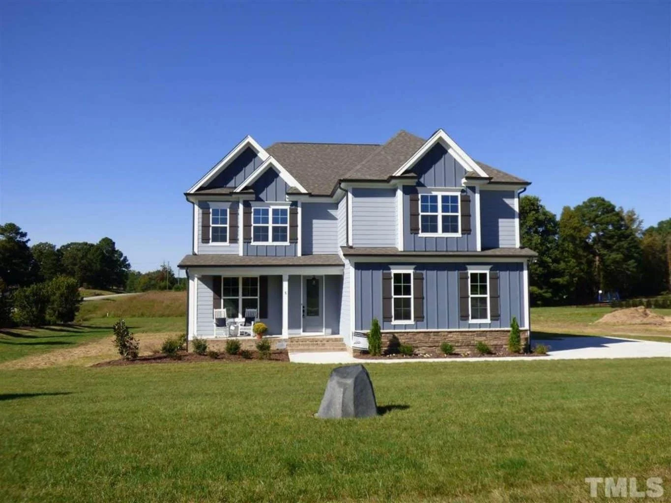 20-1280 HOUSE PLAN - Modern Architectural House Plan with 2 Floors and 4 Beds 2 Modern Architectural house Plan with 2 Floors and 4 Beds