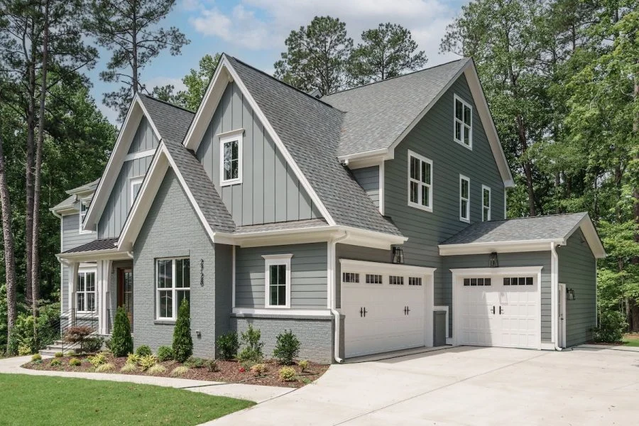 19-1791B HOUSE PLAN - Spacious Traditional House Plan with 3 Floors and CAD Blueprint 2 Spacious Traditional house Plan with 3 Floors and CAD Blueprint