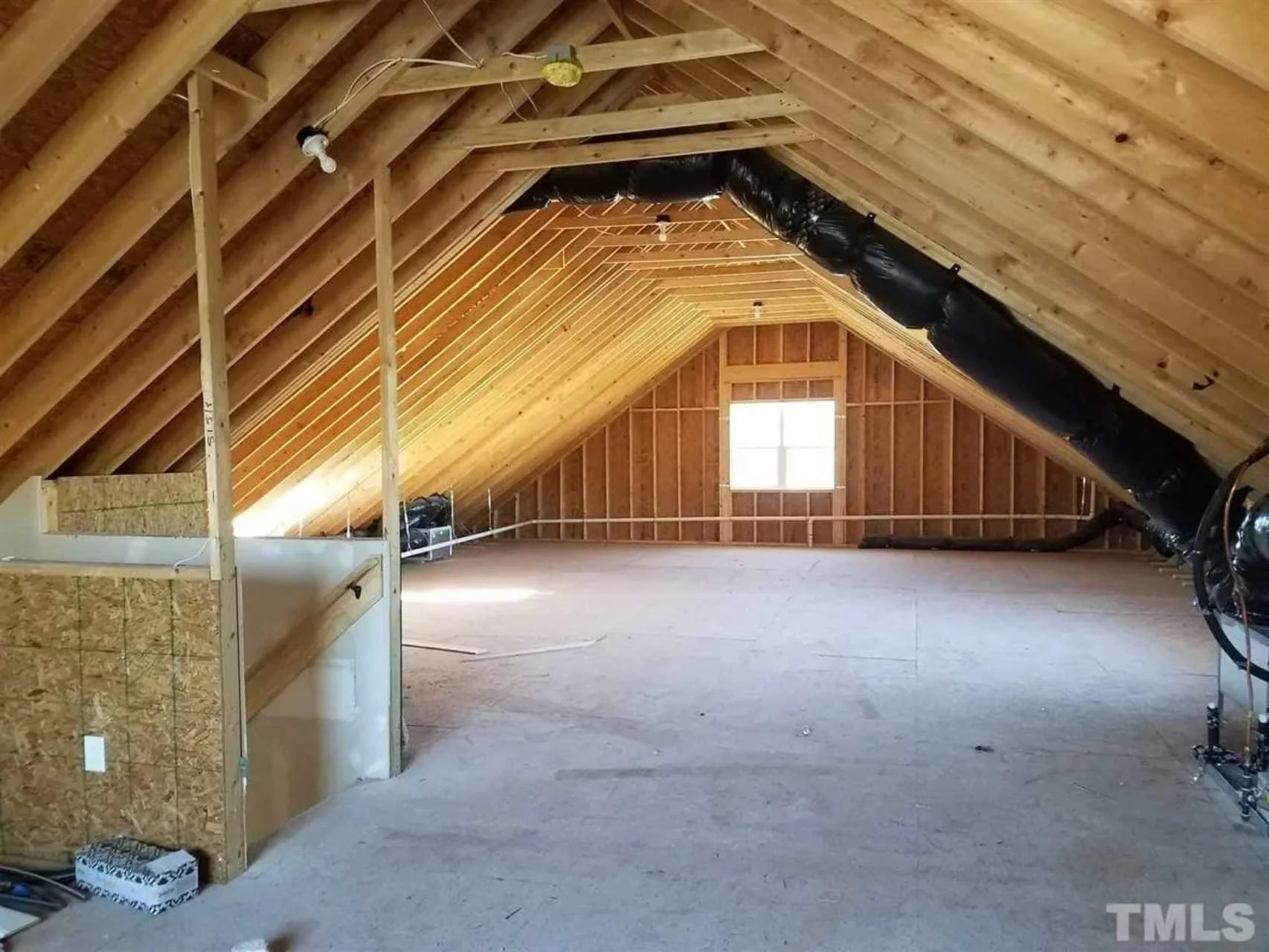 19-1190B HOUSE PLAN - Elegant 3-Story House Plan with CAD Floor Designs & Blueprint 7 Elegant 3-Story house Plan with CAD Floor Designs & Blueprint