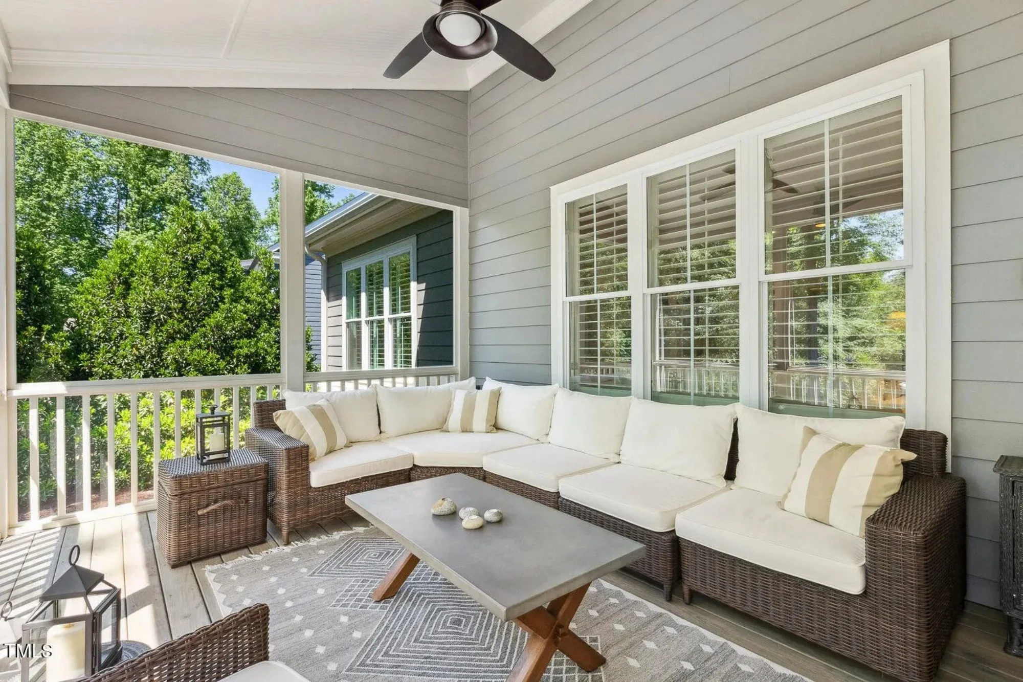 17-1780 HOUSE PLAN - Elegant Craftsman House Plan with Spacious Floor Designs 39 Elegant Craftsman house Plan with Spacious Floor Designs