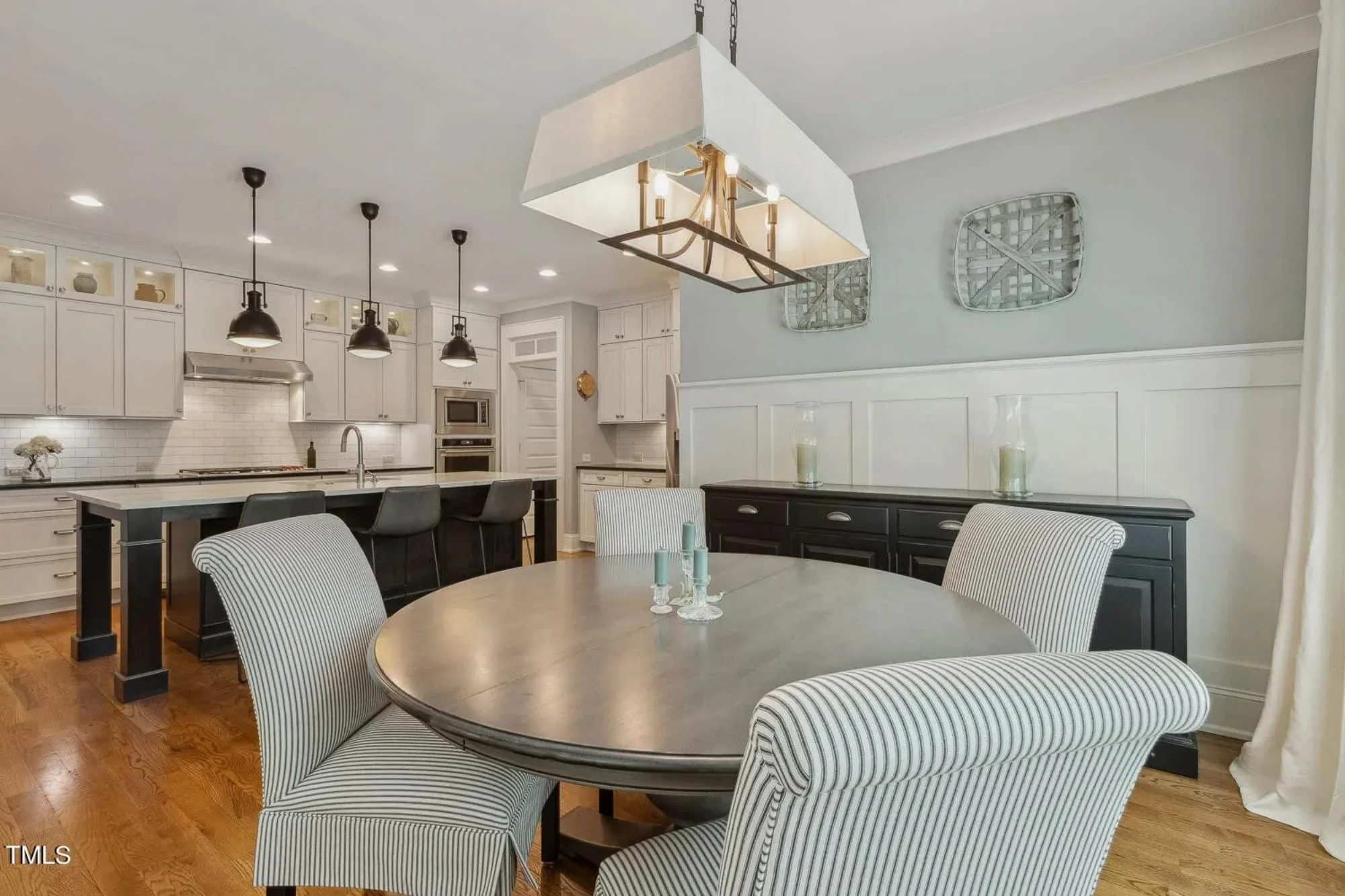 17-1780 HOUSE PLAN - Elegant Craftsman House Plan with Spacious Floor Designs 38 Elegant Craftsman house Plan with Spacious Floor Designs