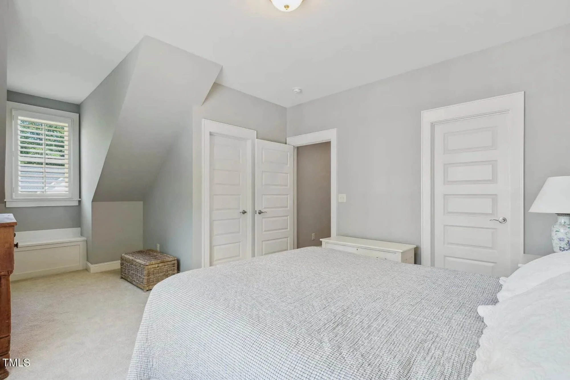 17-1780 HOUSE PLAN - Elegant Craftsman House Plan with Spacious Floor Designs 12 Elegant Craftsman house Plan with Spacious Floor Designs