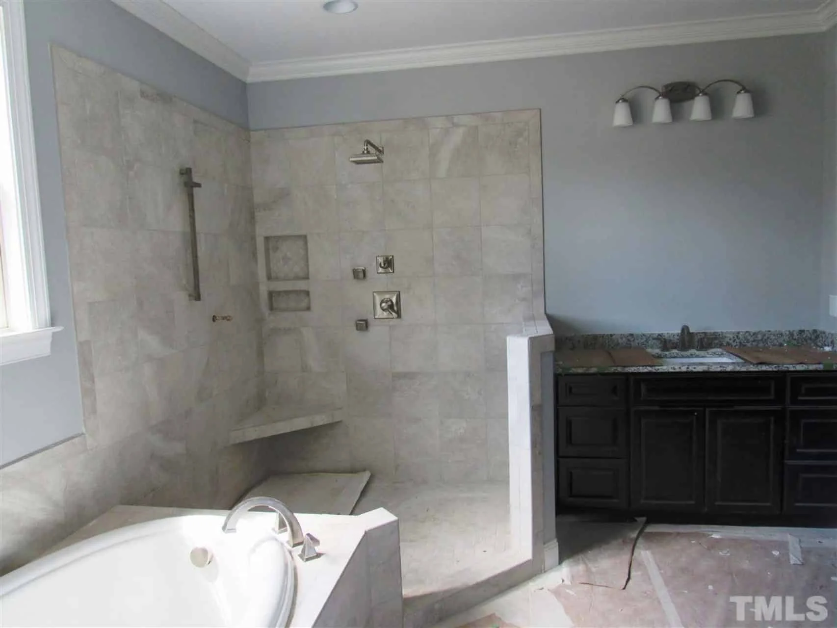 15-1529 HOUSE PLAN - Elegant House Floor Plan with CAD Designs and Architecture 11 Elegant house Floor Plan with CAD Designs and Architecture