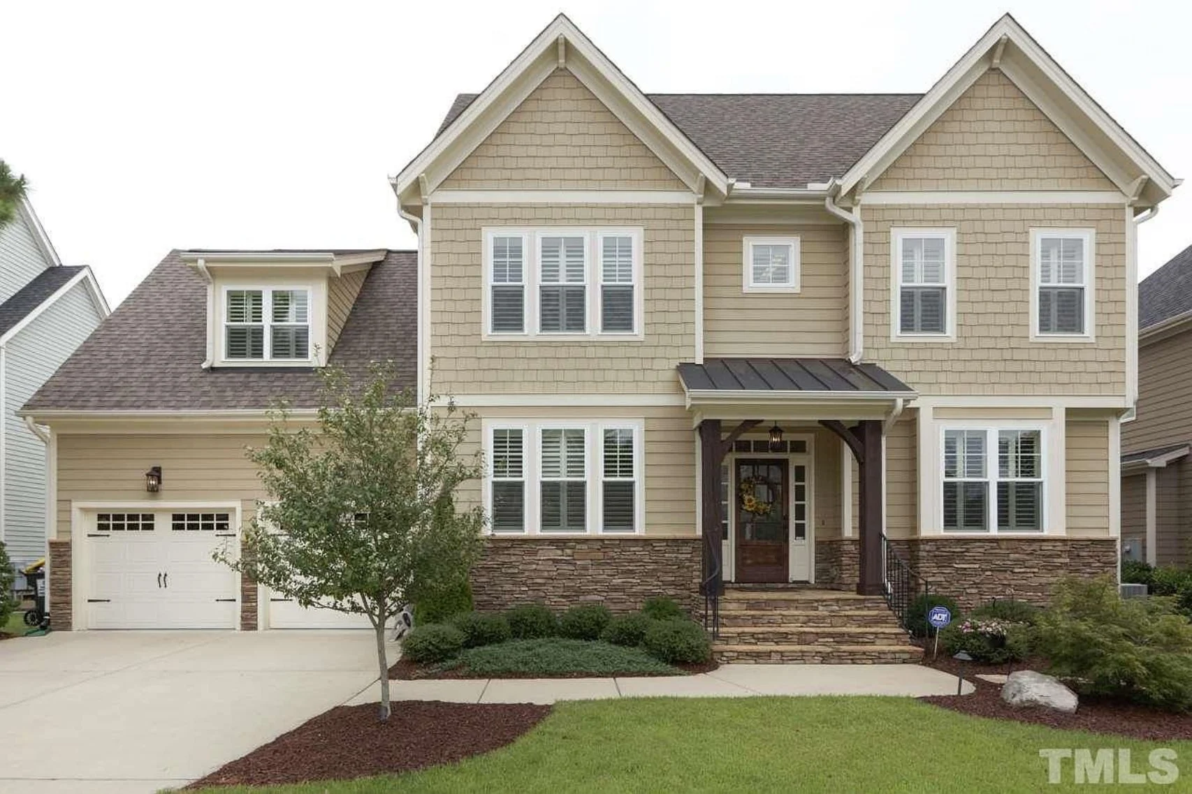 10-1067 HOUSE PLAN - Craftsman-Style House Designs | 2-Story Floor Plan Blueprint CAD 2 Craftsman-Style house Designs