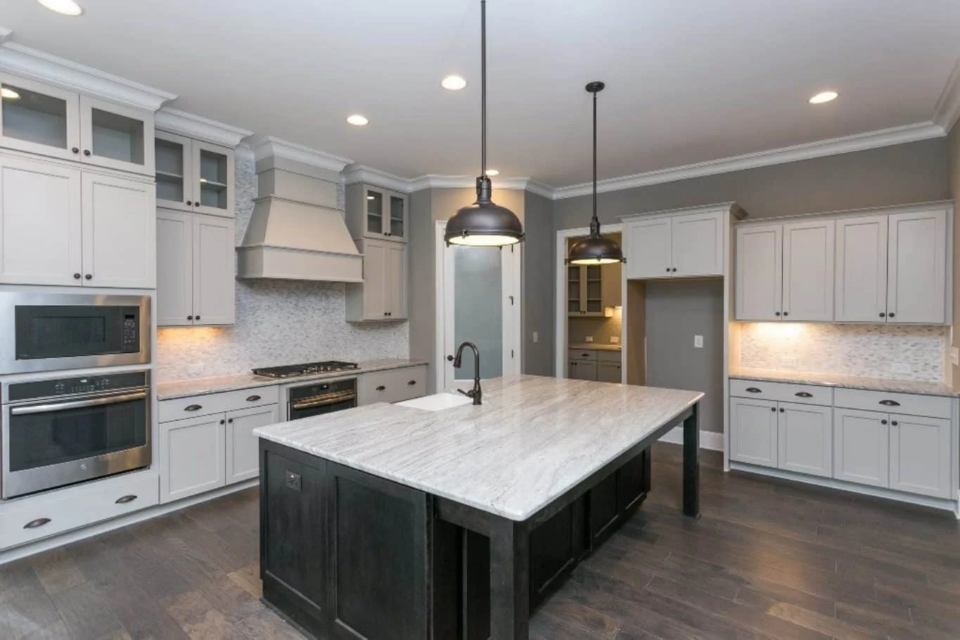 17-2066 HOUSE PLAN - Modern Craftsman House Plan with Detailed Blueprints & CAD Designs 20 Modern Craftsman house Plan with Detailed Blueprints & CAD Designs