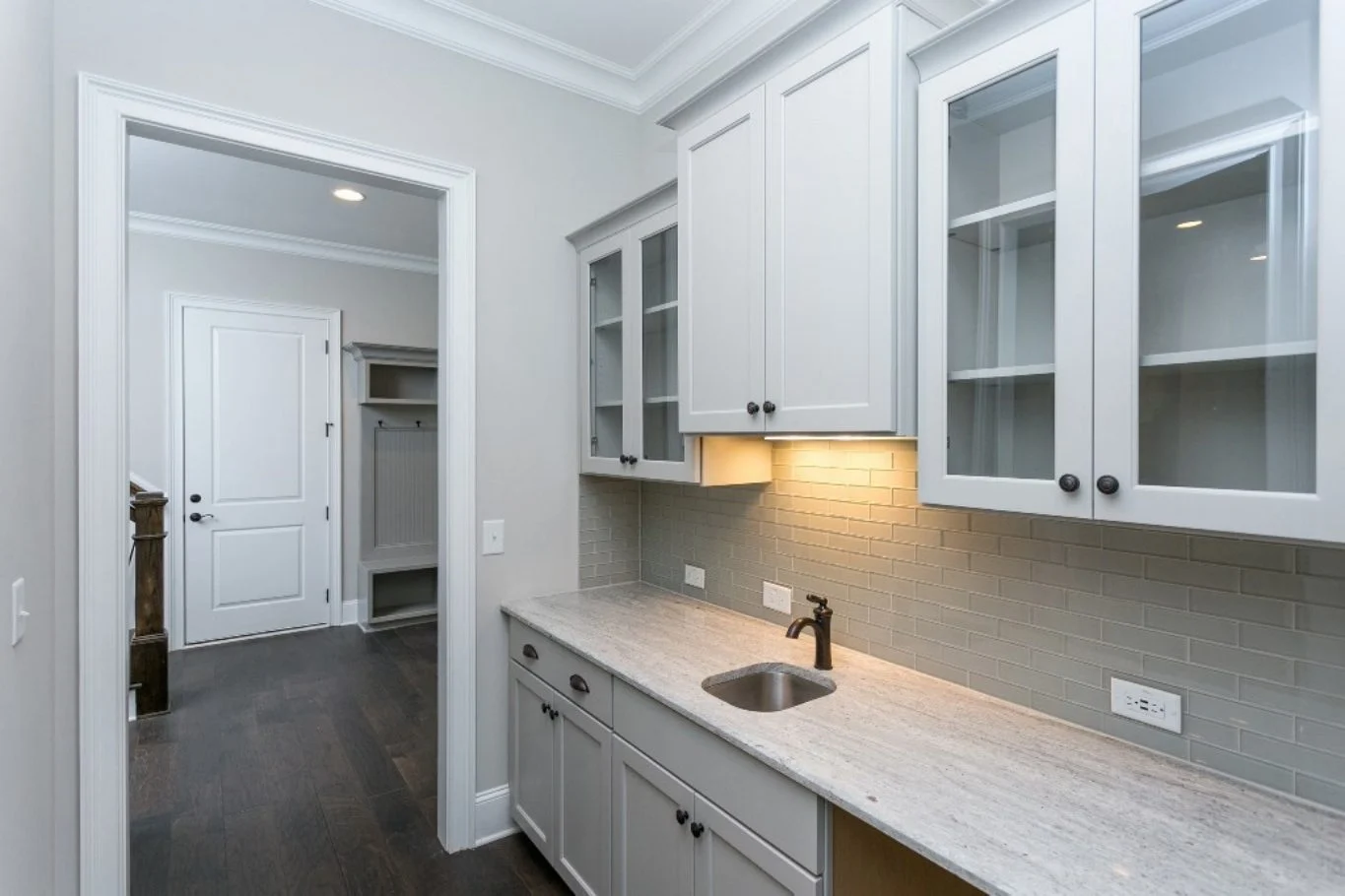 17-2066 HOUSE PLAN - Modern Craftsman House Plan with Detailed Blueprints & CAD Designs 18 Modern Craftsman house Plan with Detailed Blueprints & CAD Designs