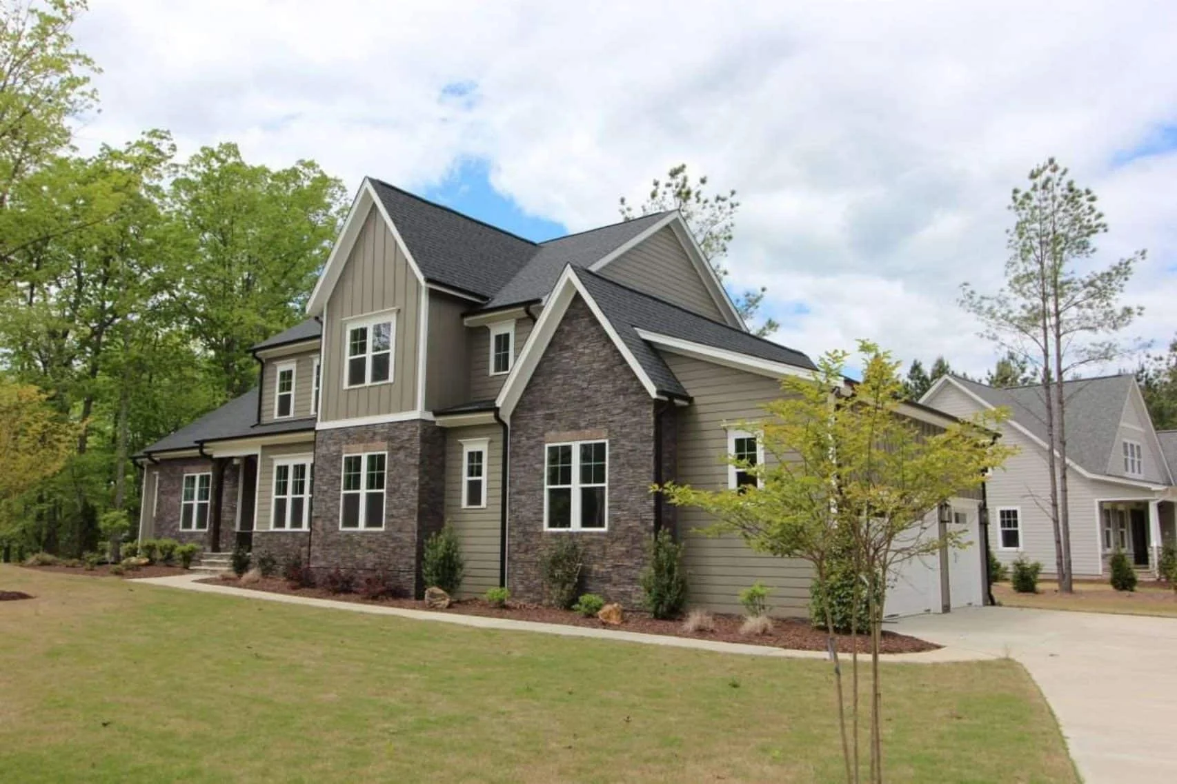 17-2066 HOUSE PLAN - Modern Craftsman House Plan with Detailed Blueprints & CAD Designs 2 Modern Craftsman house Plan with Detailed Blueprints & CAD Designs