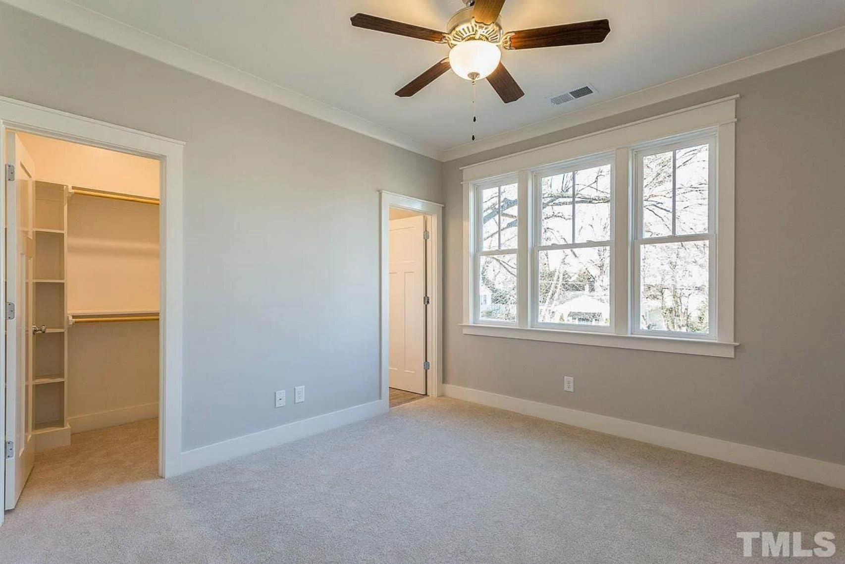 17-1191 HOUSE PLAN - Modern House Blueprint: Spacious Floor Plan & Architectural Designs 23 Modern house Blueprint: Spacious Floor Plan & Architectural Designs