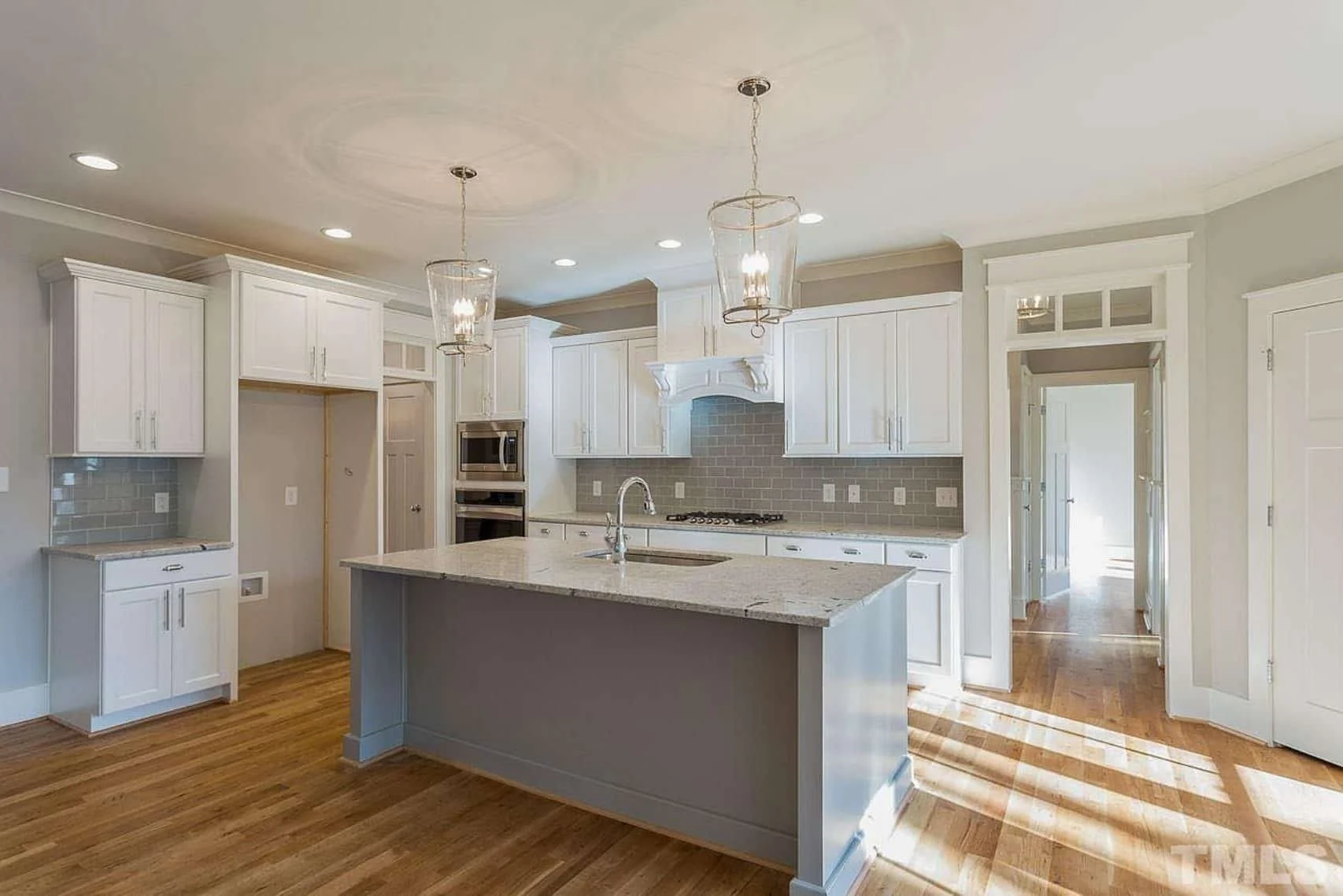 17-1191 HOUSE PLAN - Modern House Blueprint: Spacious Floor Plan & Architectural Designs 17 Modern house Blueprint: Spacious Floor Plan & Architectural Designs