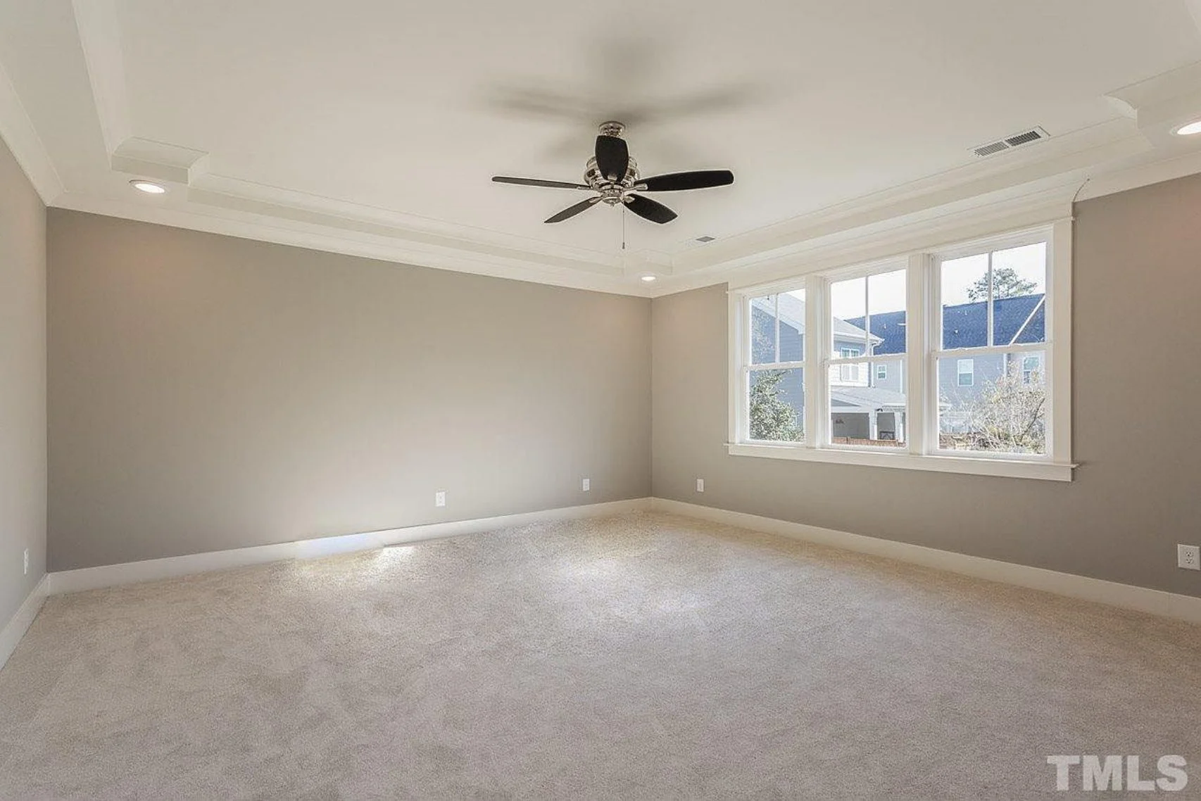 17-1191 HOUSE PLAN - Modern House Blueprint: Spacious Floor Plan & Architectural Designs 6 Modern house Blueprint: Spacious Floor Plan & Architectural Designs