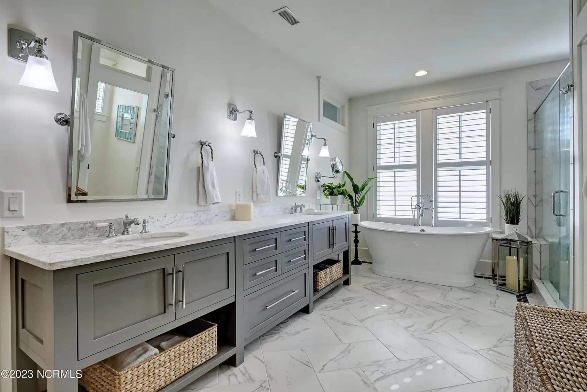 15-1665 HOUSE PLAN - Modern Beach House Blueprint with 3 Floors & Coastal Designs 37 Modern Beach House Blueprint with 3 Floors & Coastal Designs